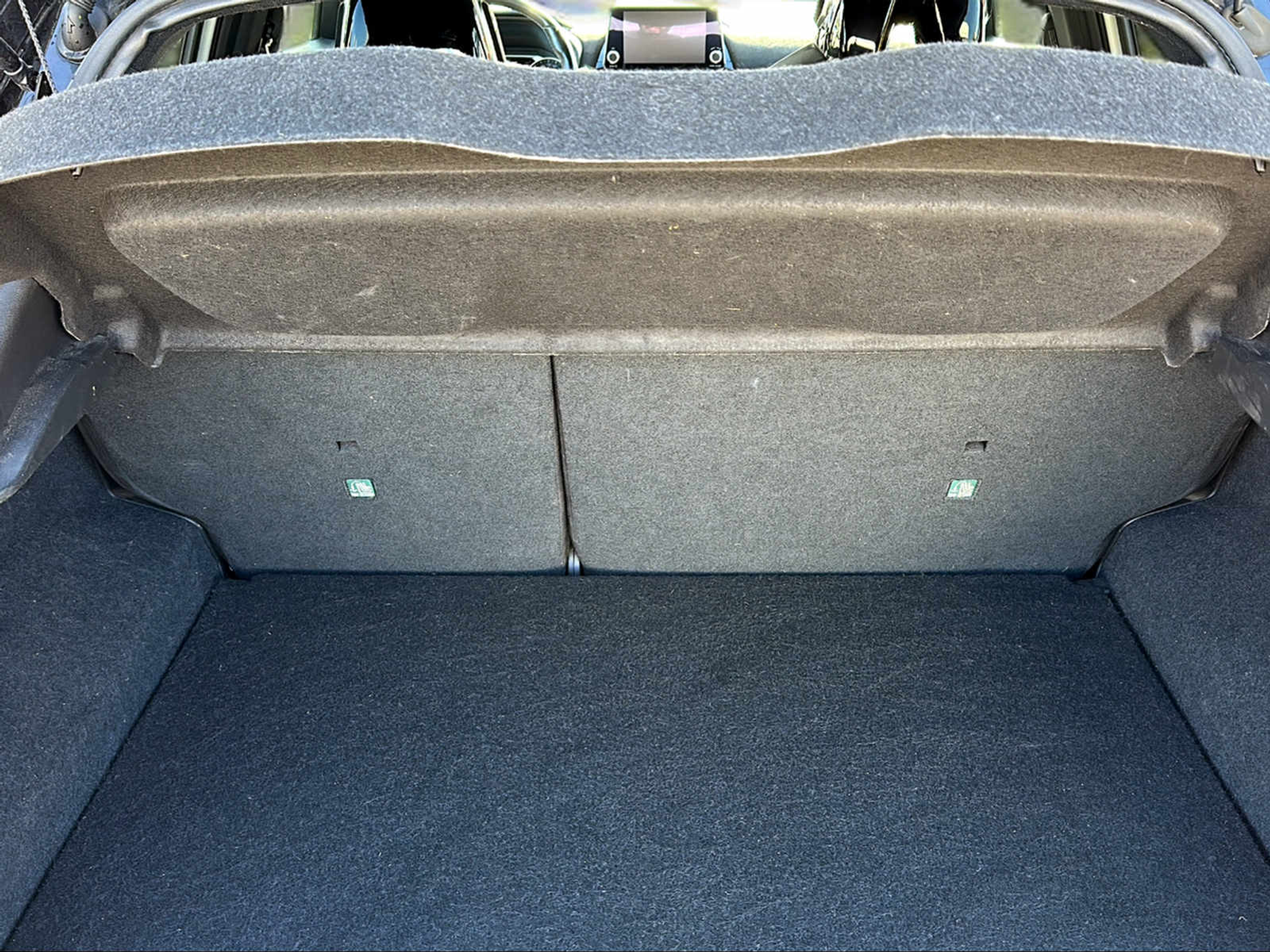 listing desktop thumbnail image 12