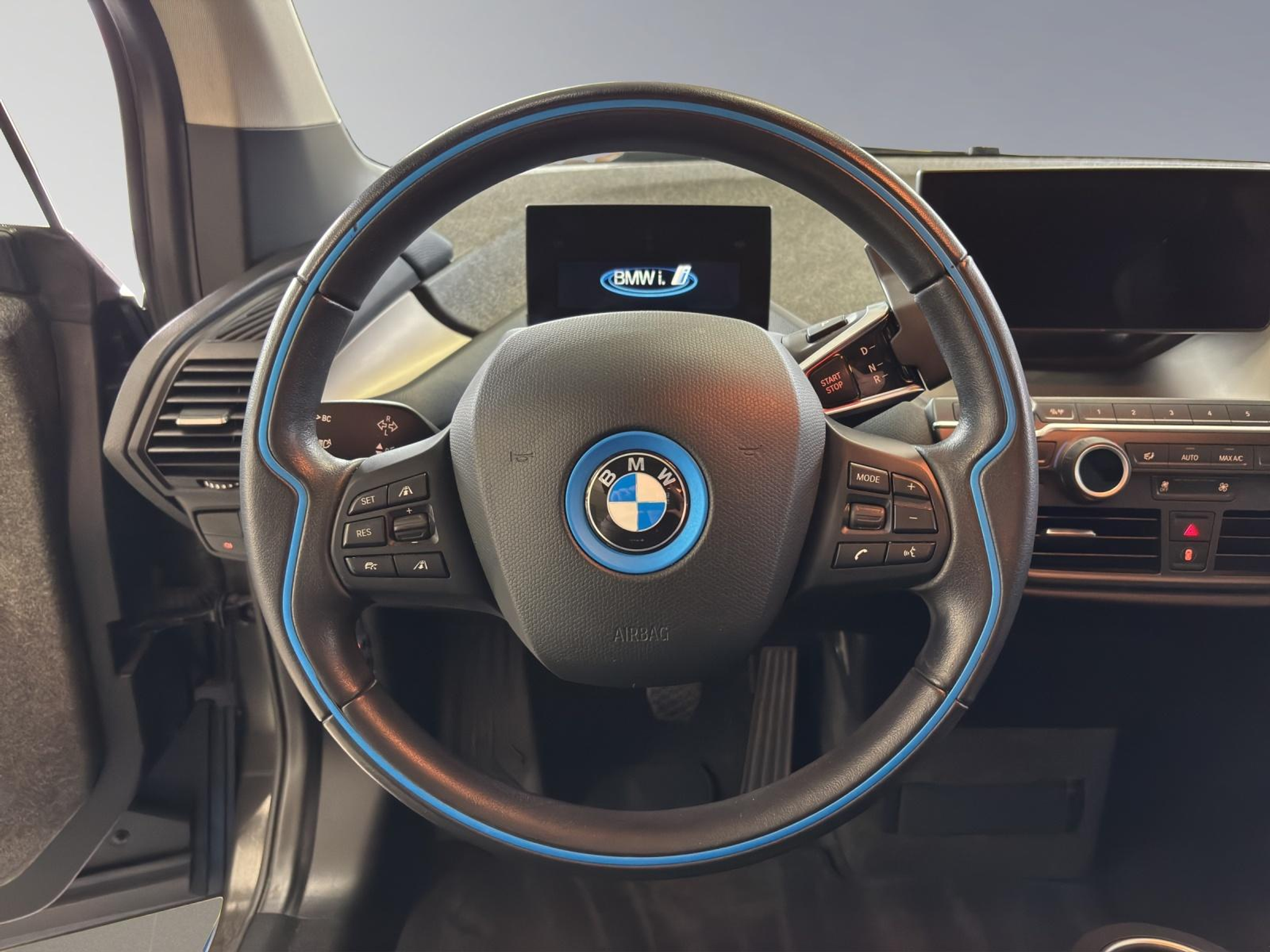 listing desktop thumbnail image 10