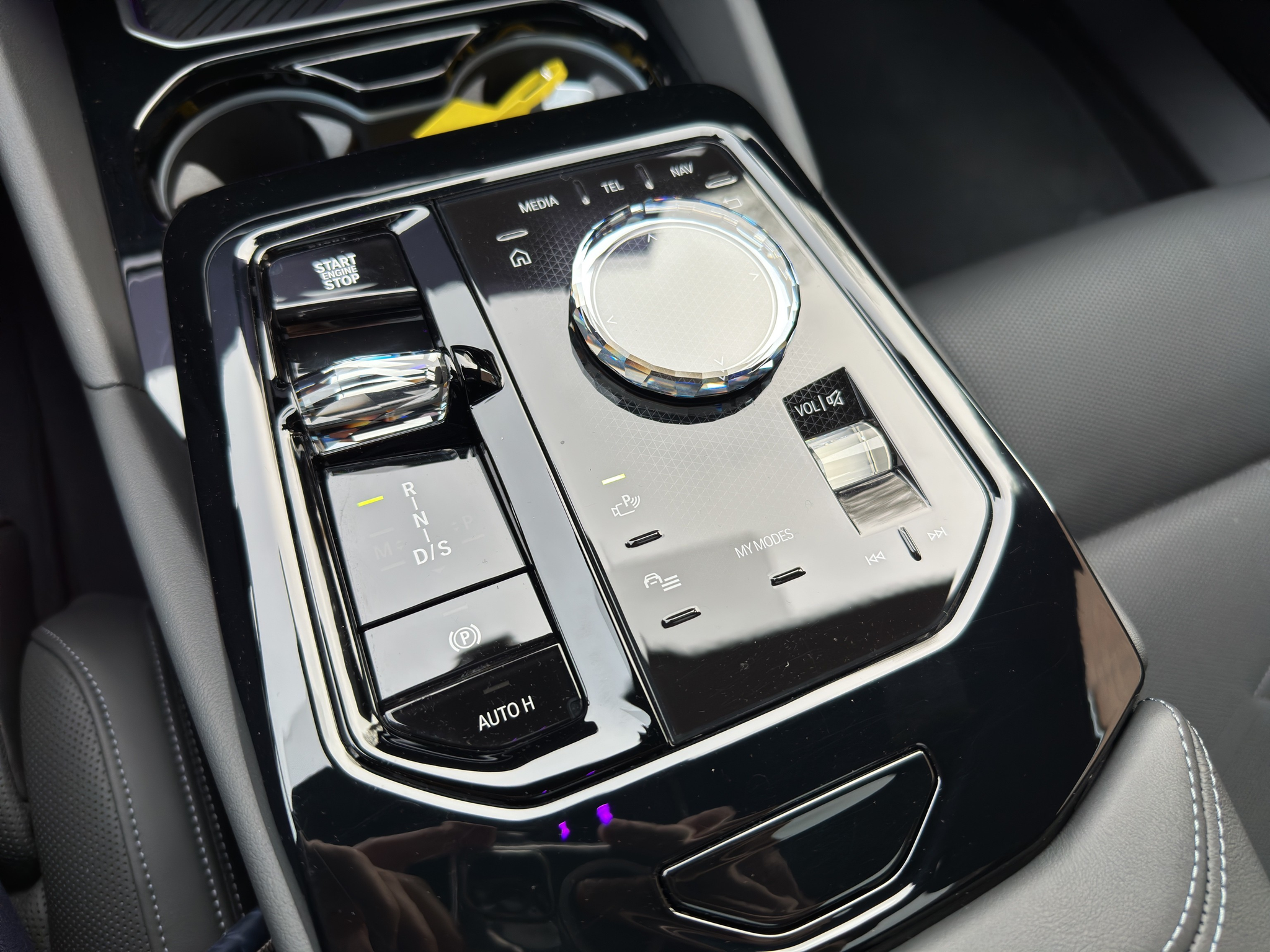 listing desktop thumbnail image 21