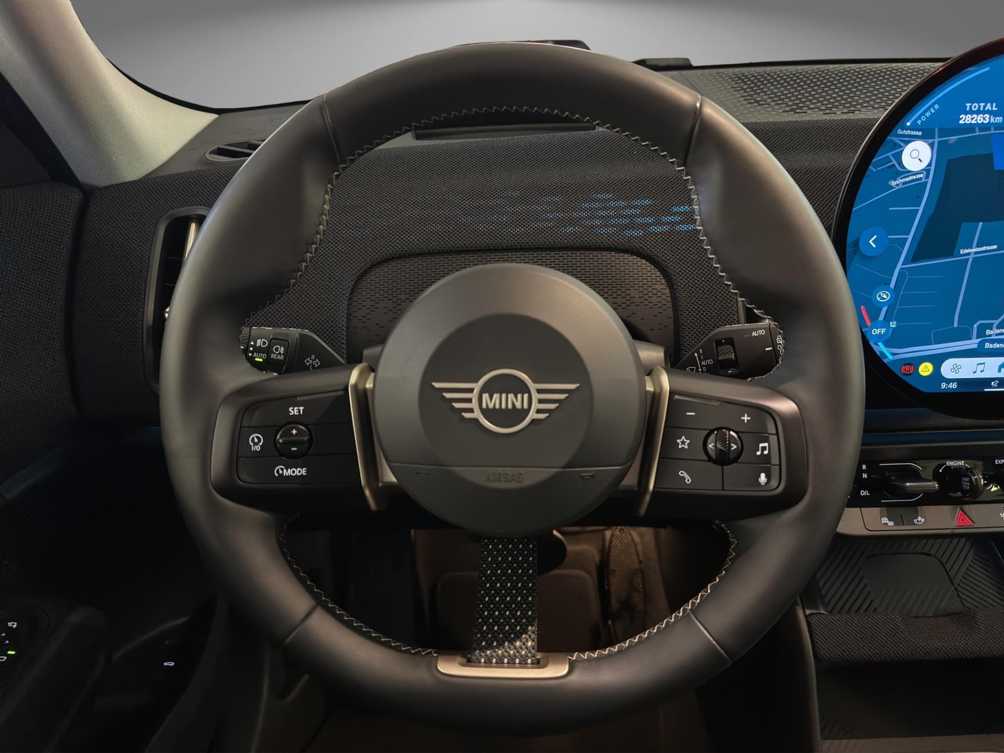 listing desktop thumbnail image 10