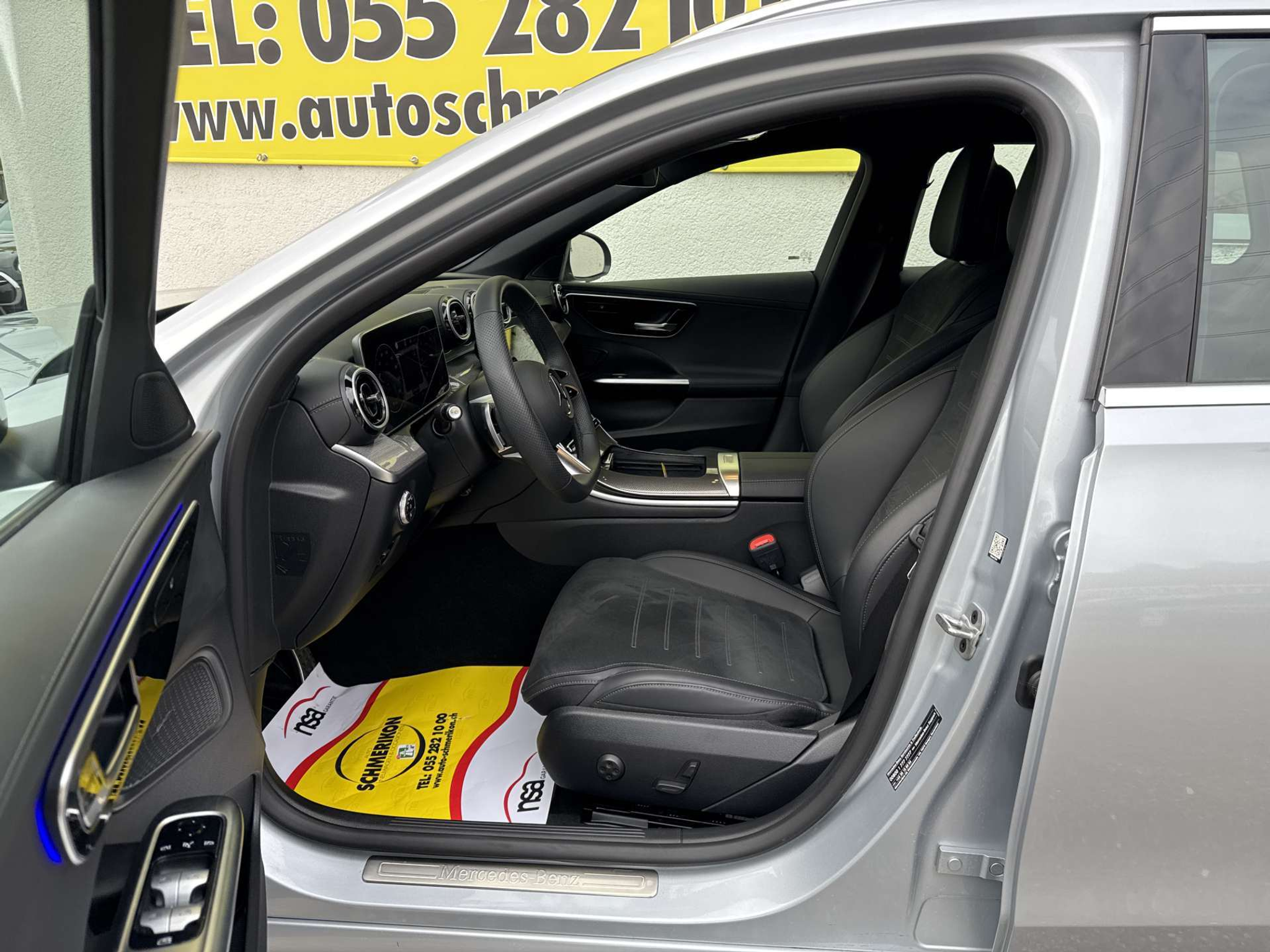 listing desktop thumbnail image 6