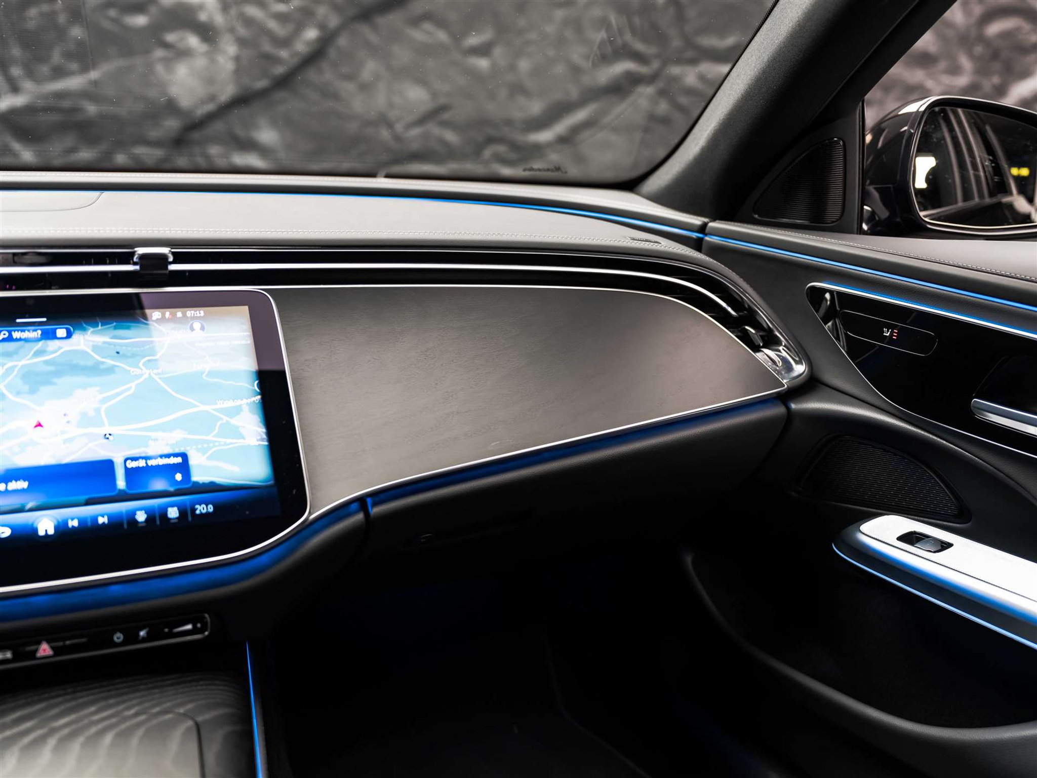 listing desktop thumbnail image 32