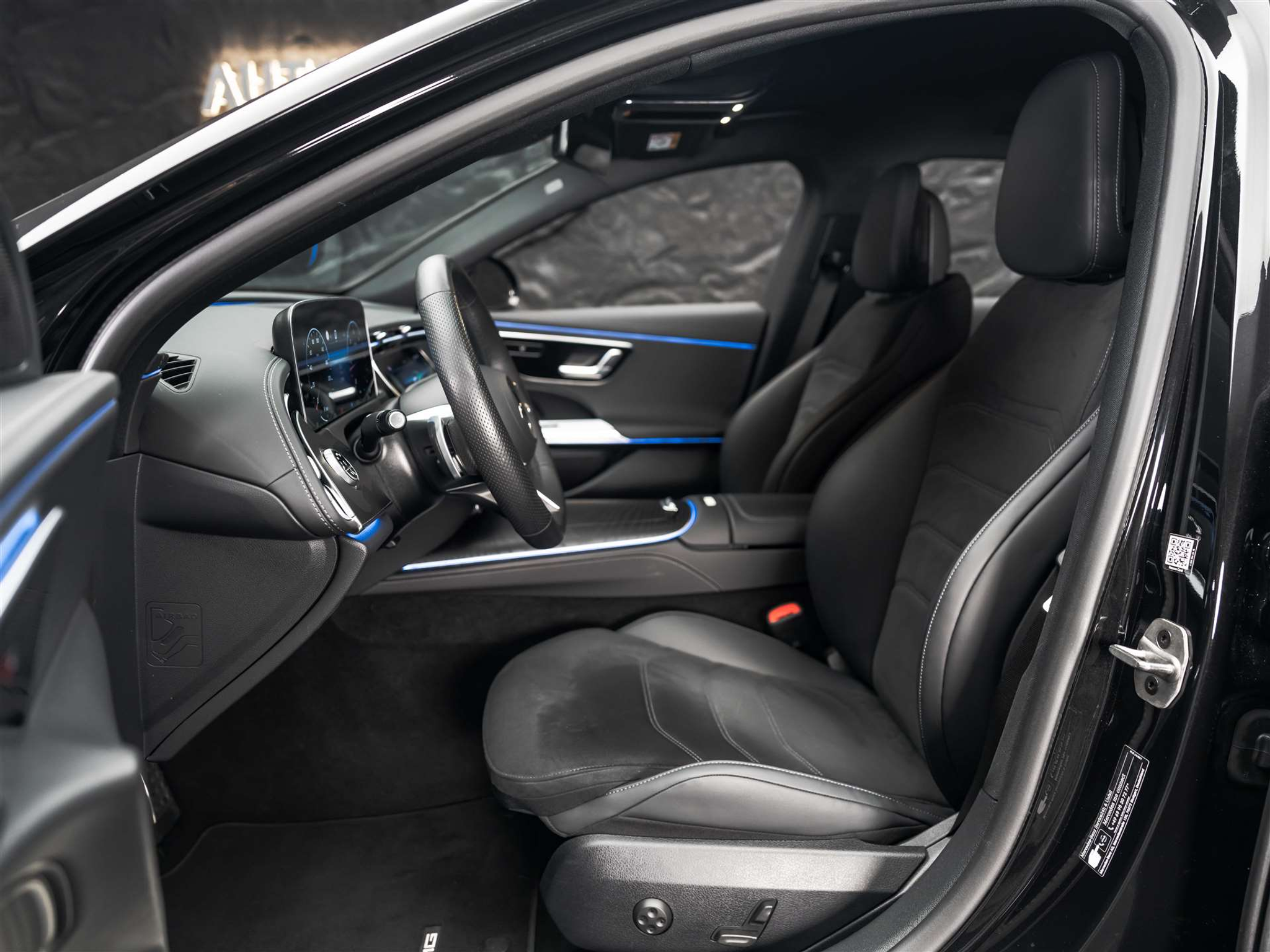 listing desktop thumbnail image 9