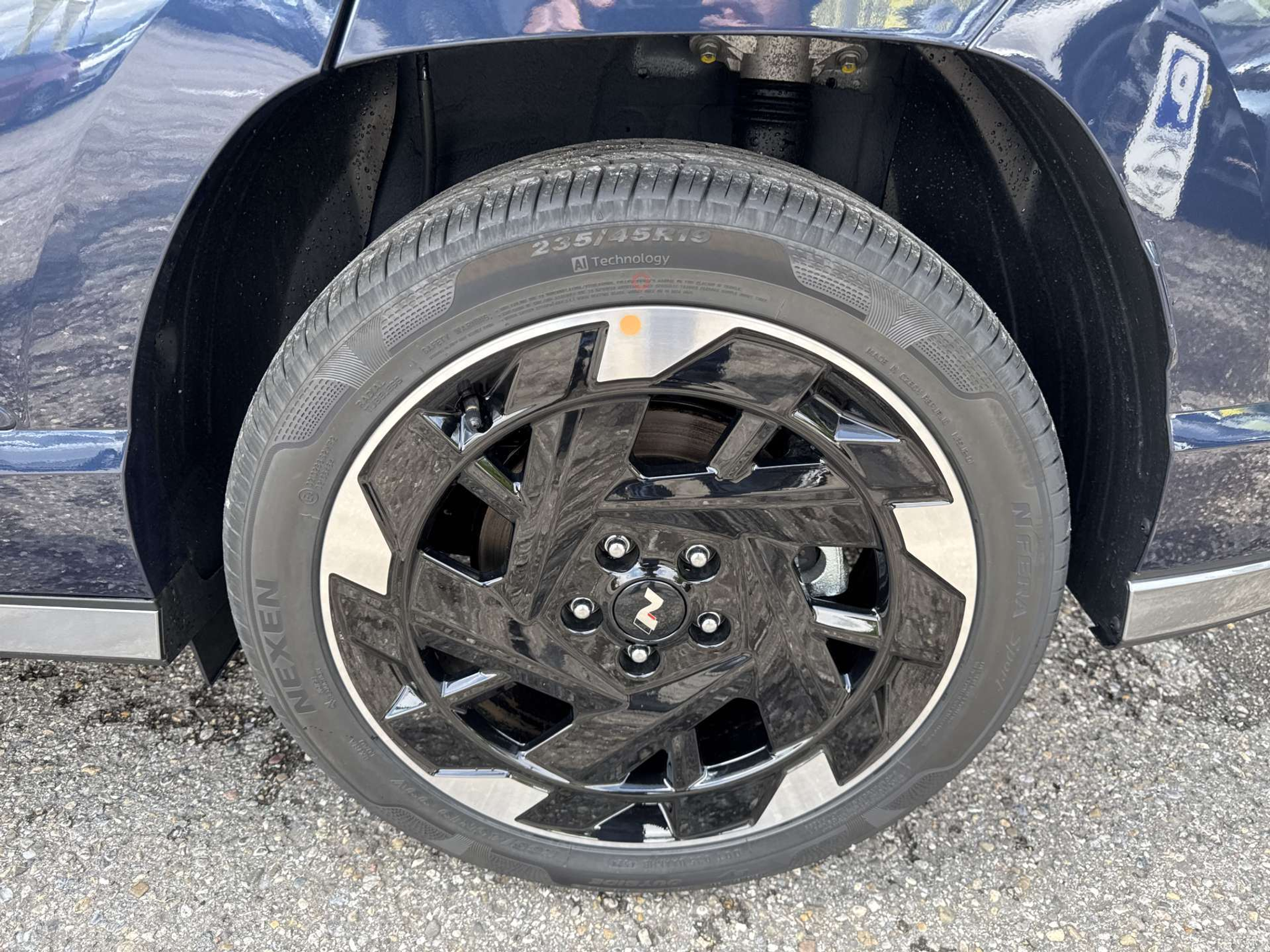 listing desktop thumbnail image 9