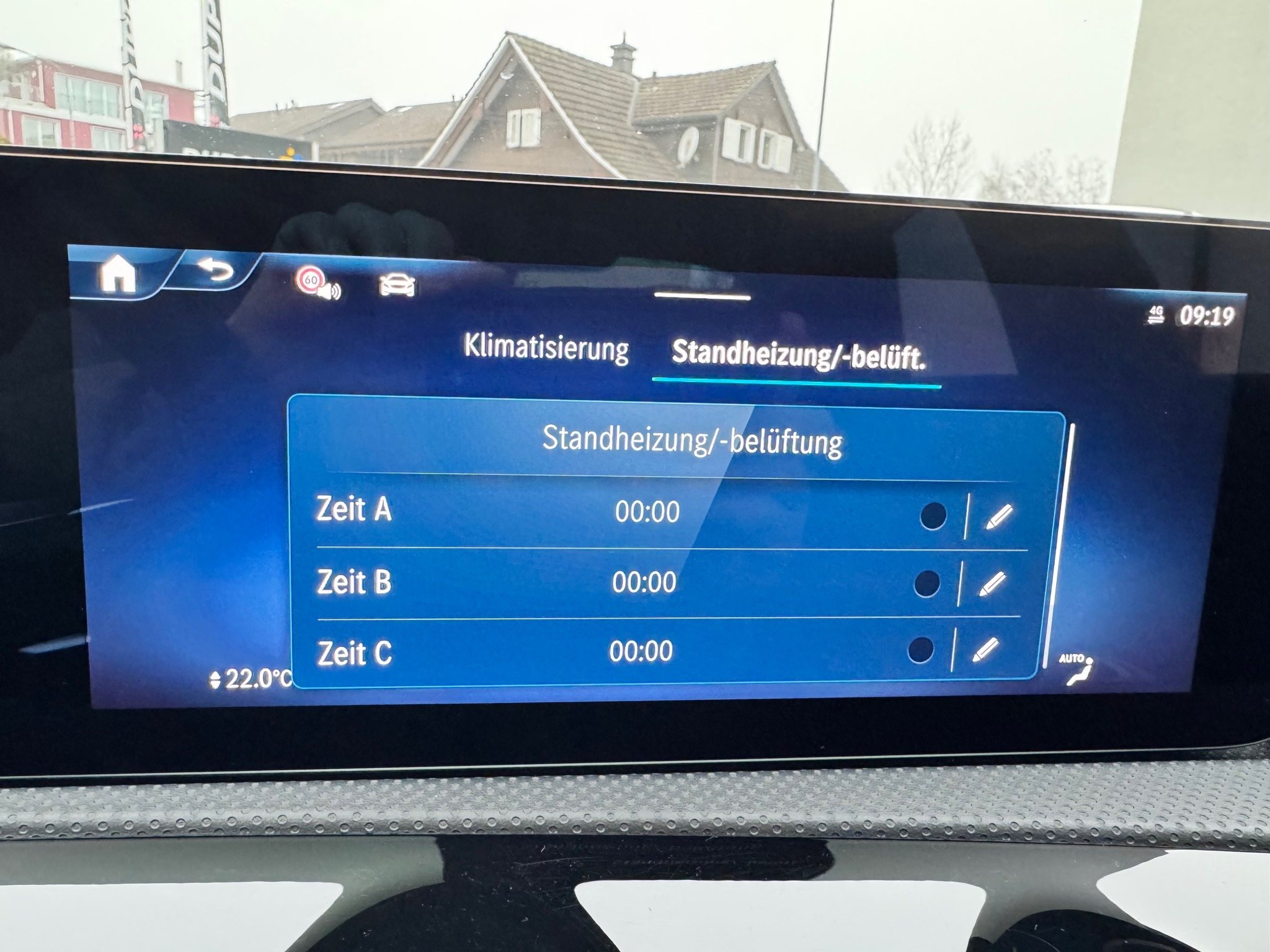 listing desktop thumbnail image 11