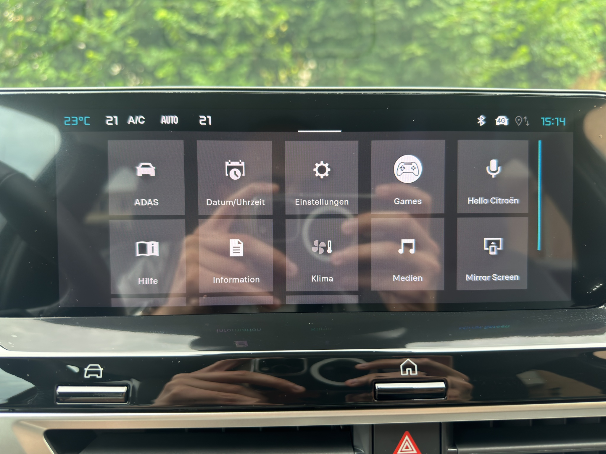 listing desktop thumbnail image 21