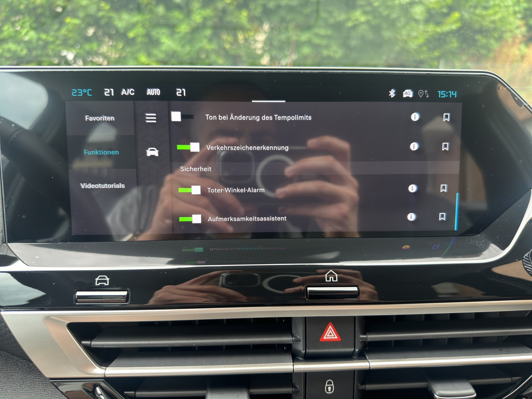 listing desktop thumbnail image 20