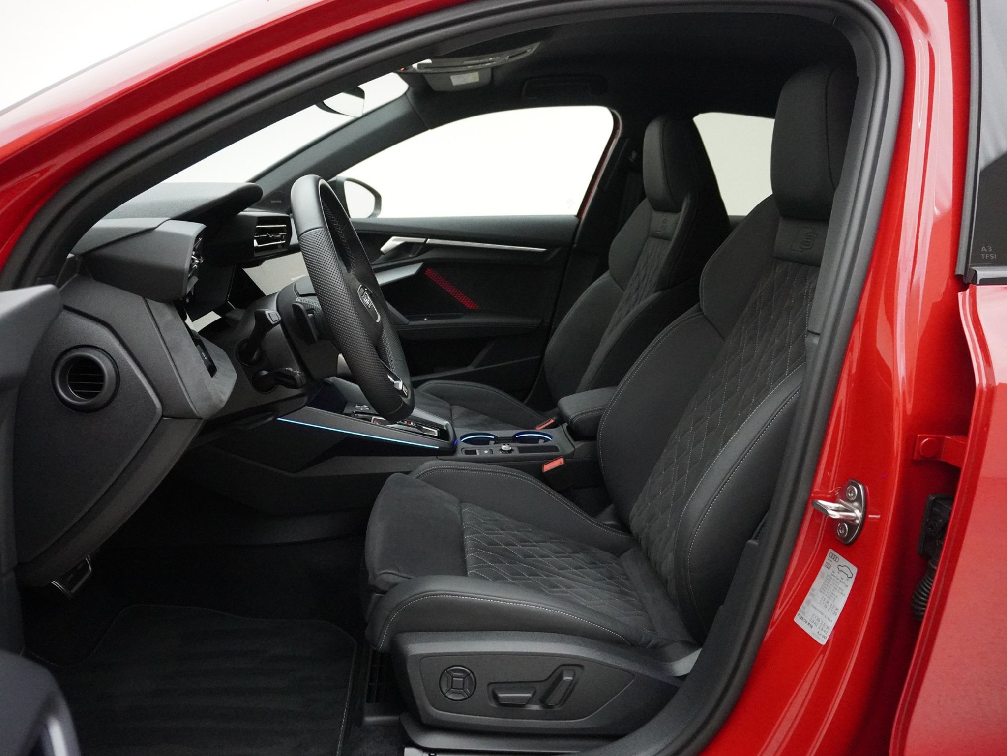 listing desktop thumbnail image 7