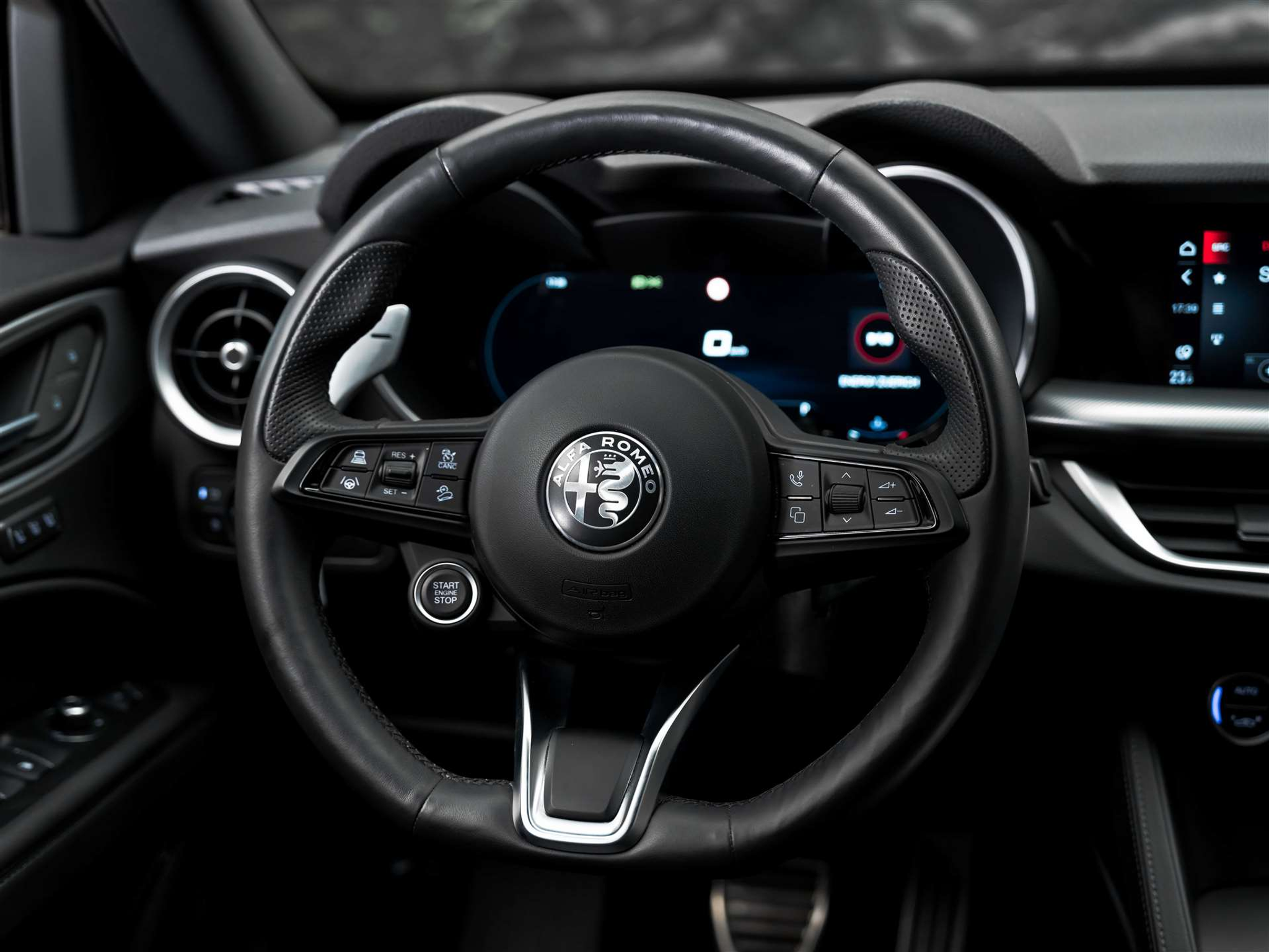 listing desktop thumbnail image 24