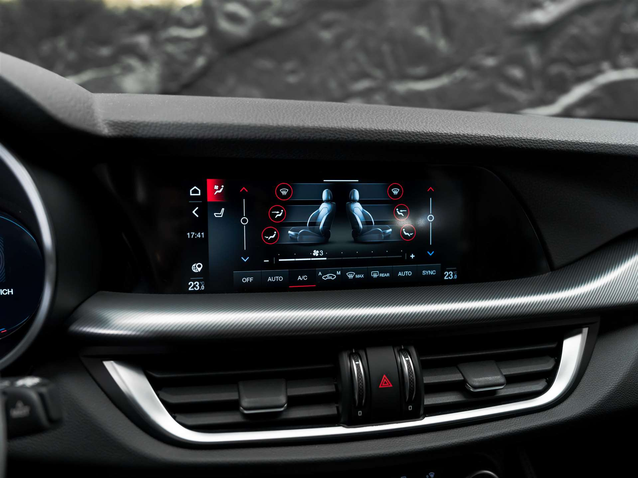 listing desktop thumbnail image 33