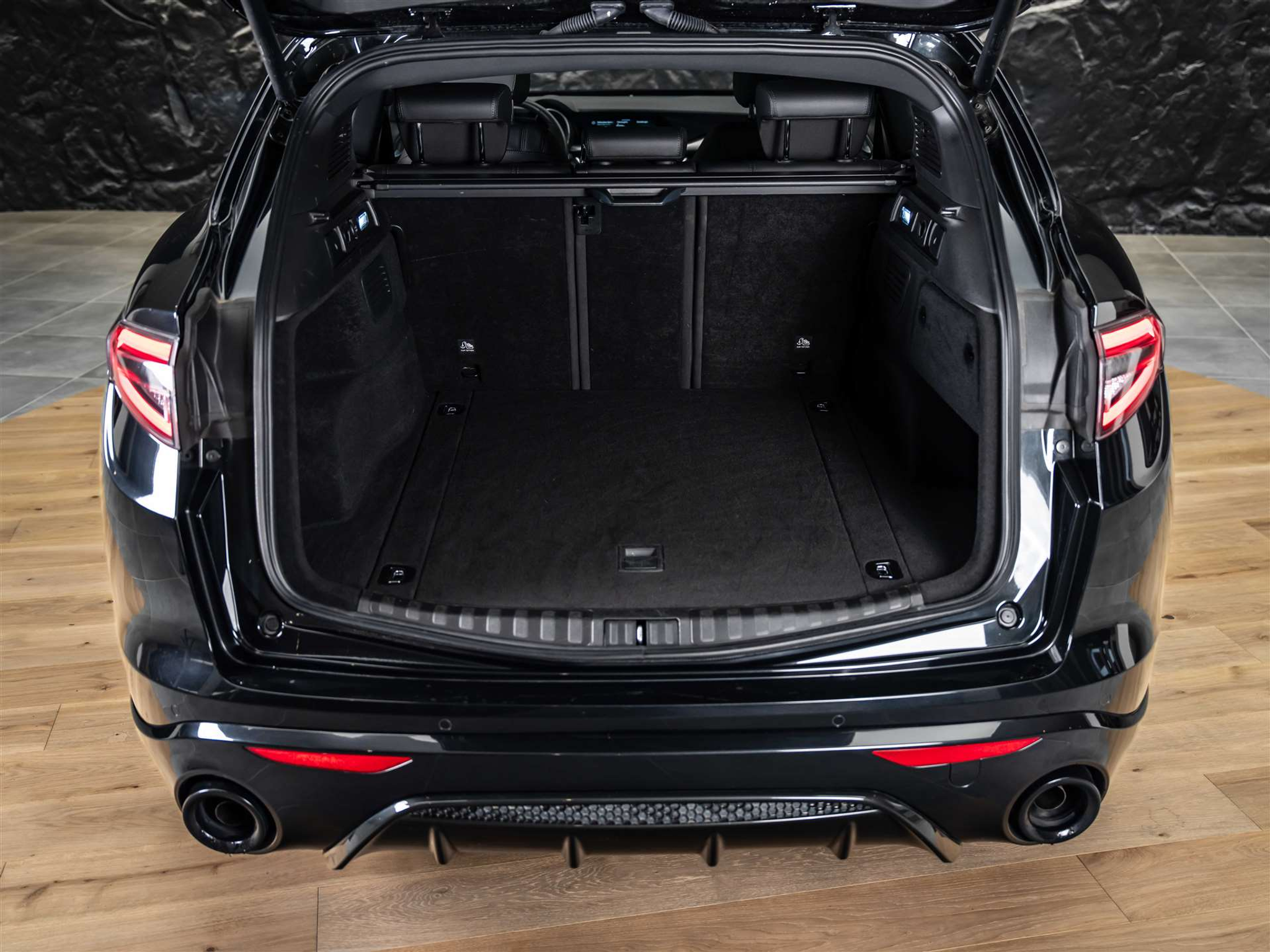 listing desktop thumbnail image 41