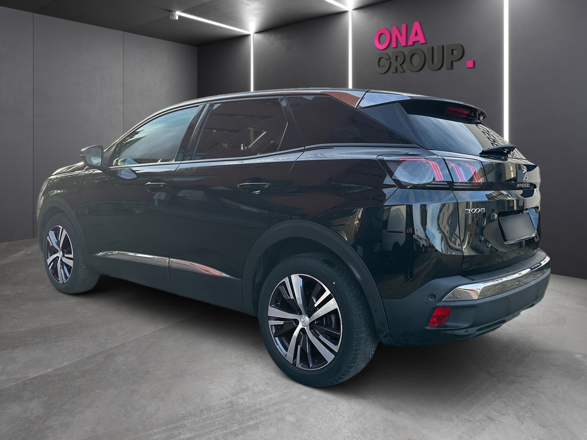 listing desktop thumbnail image 3