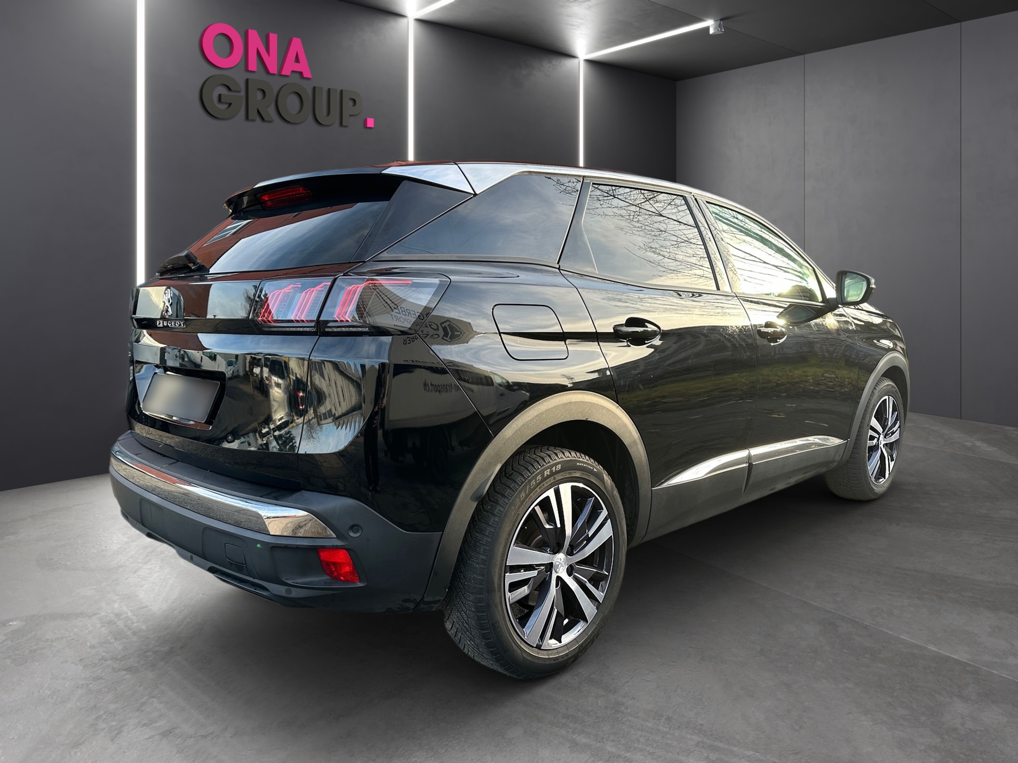 listing desktop thumbnail image 2