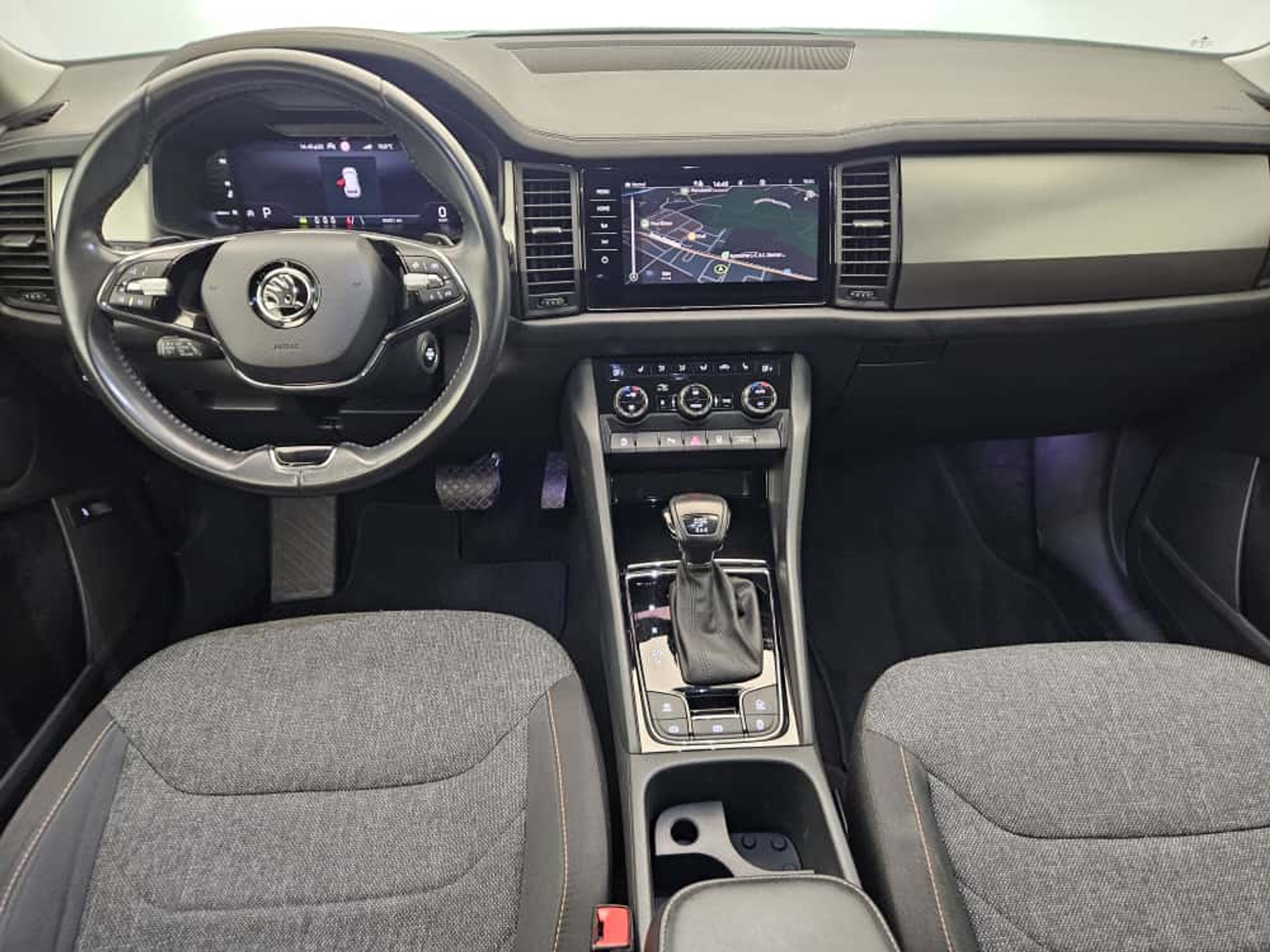 listing desktop thumbnail image 9