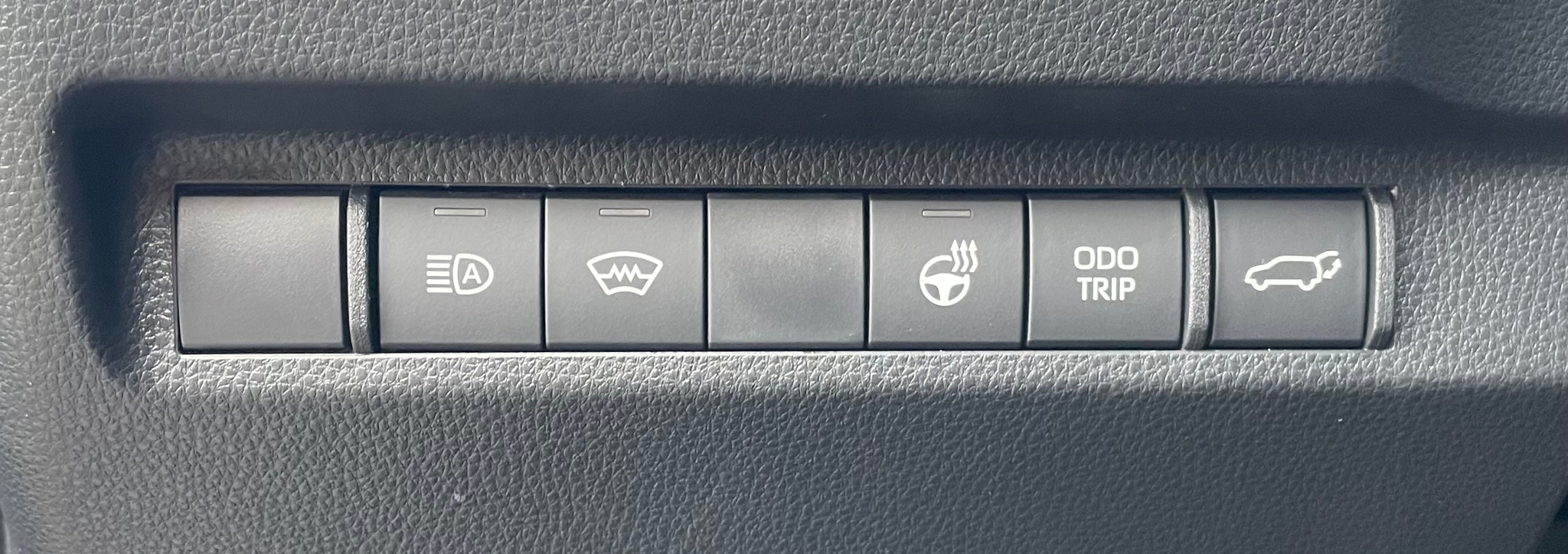 listing desktop thumbnail image 21