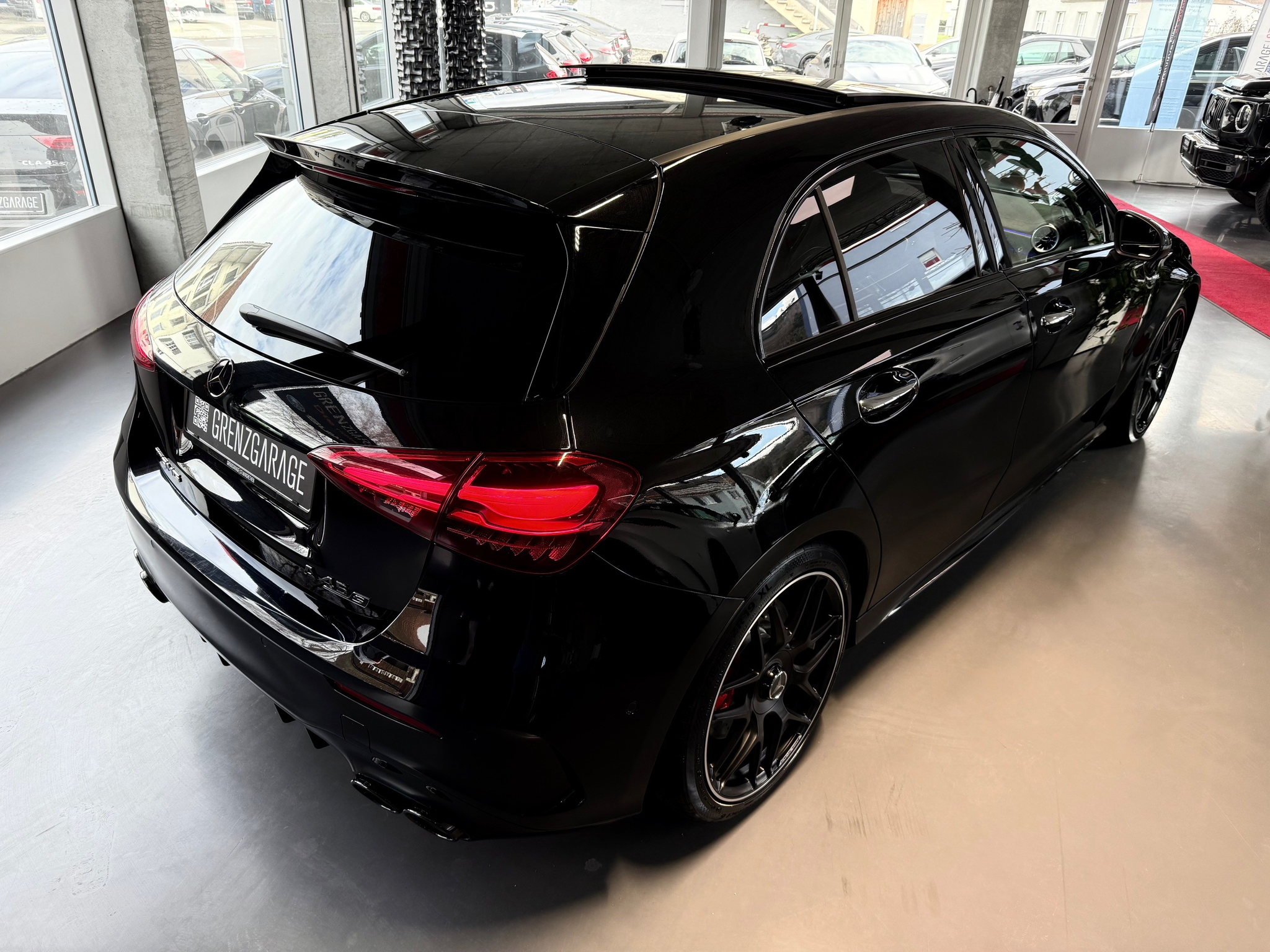 listing desktop thumbnail image 6