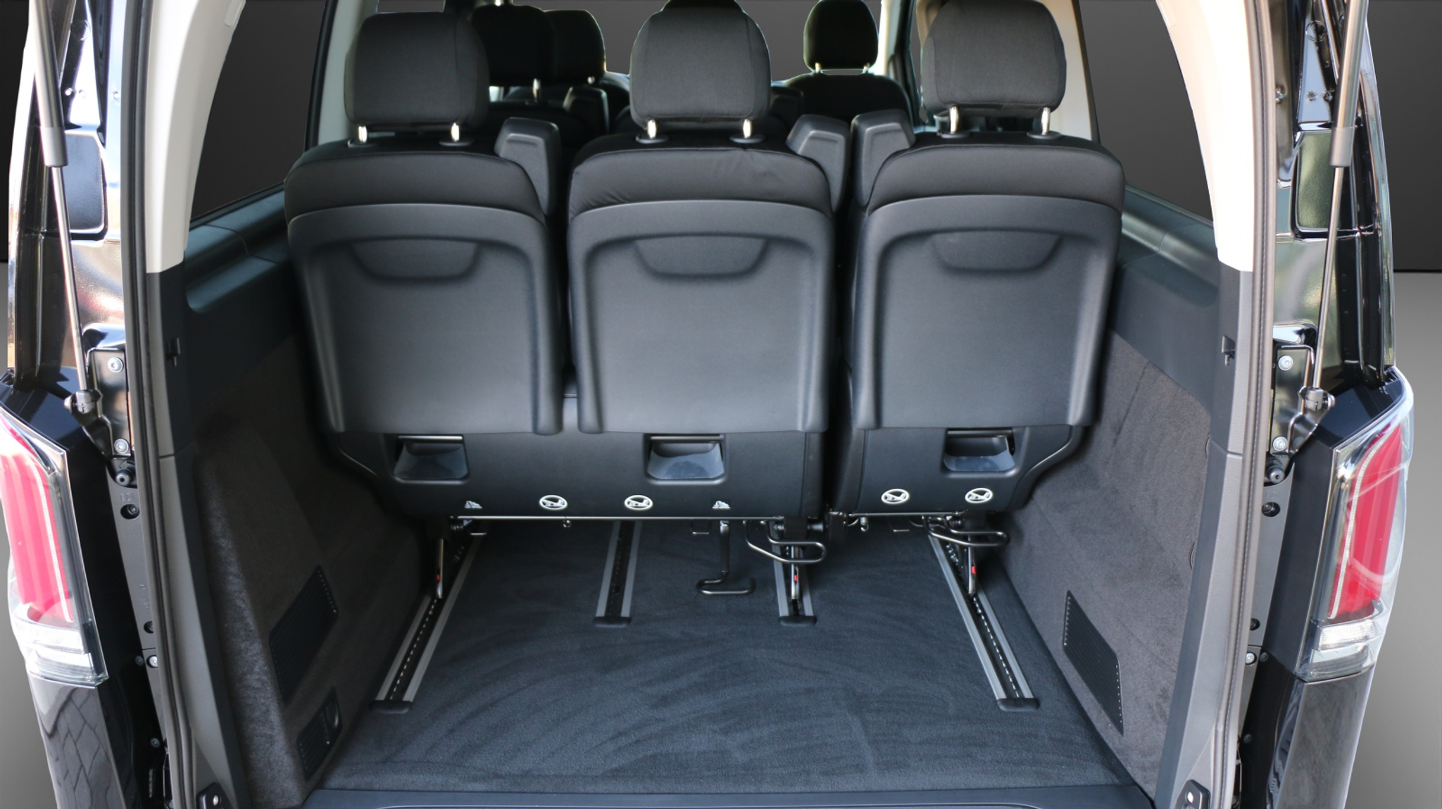 listing desktop thumbnail image 10