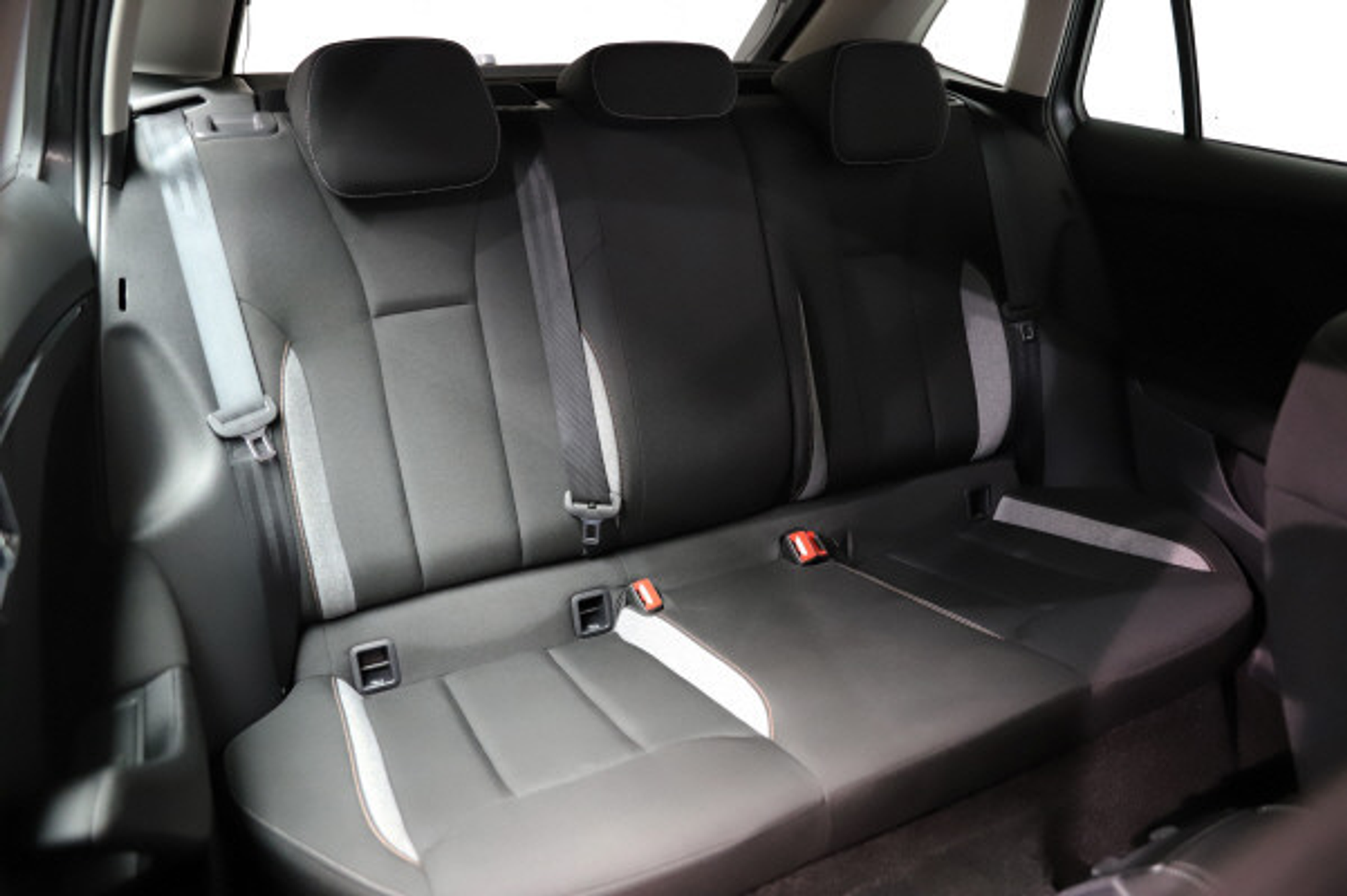 listing desktop thumbnail image 10