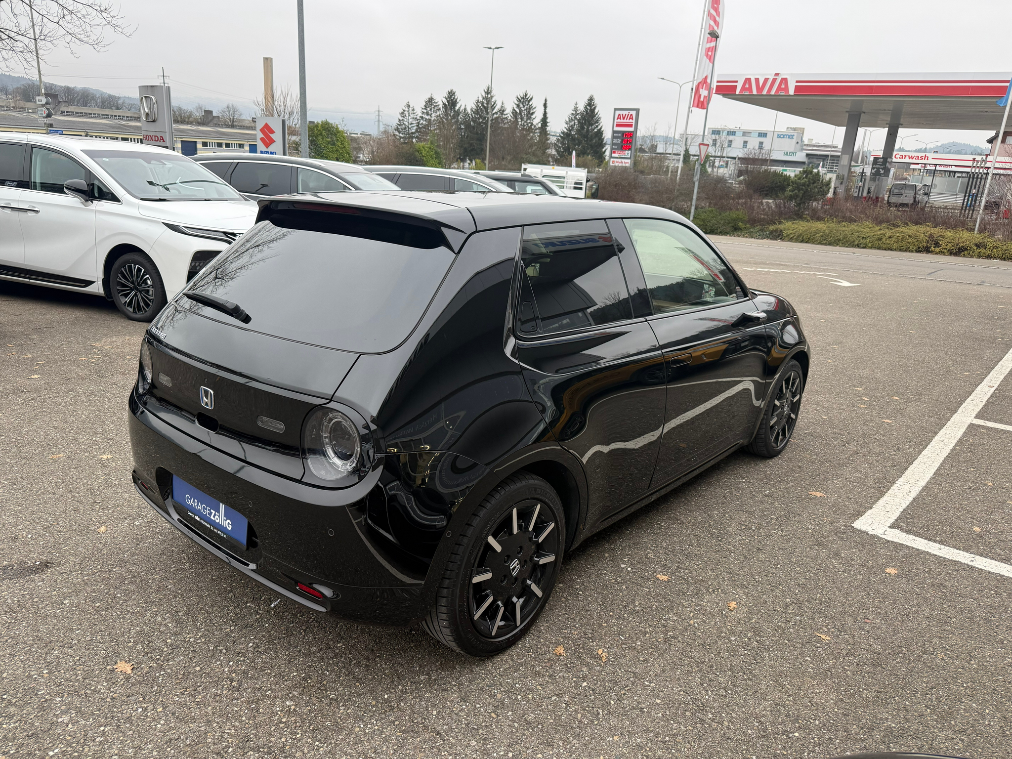 listing desktop thumbnail image 7