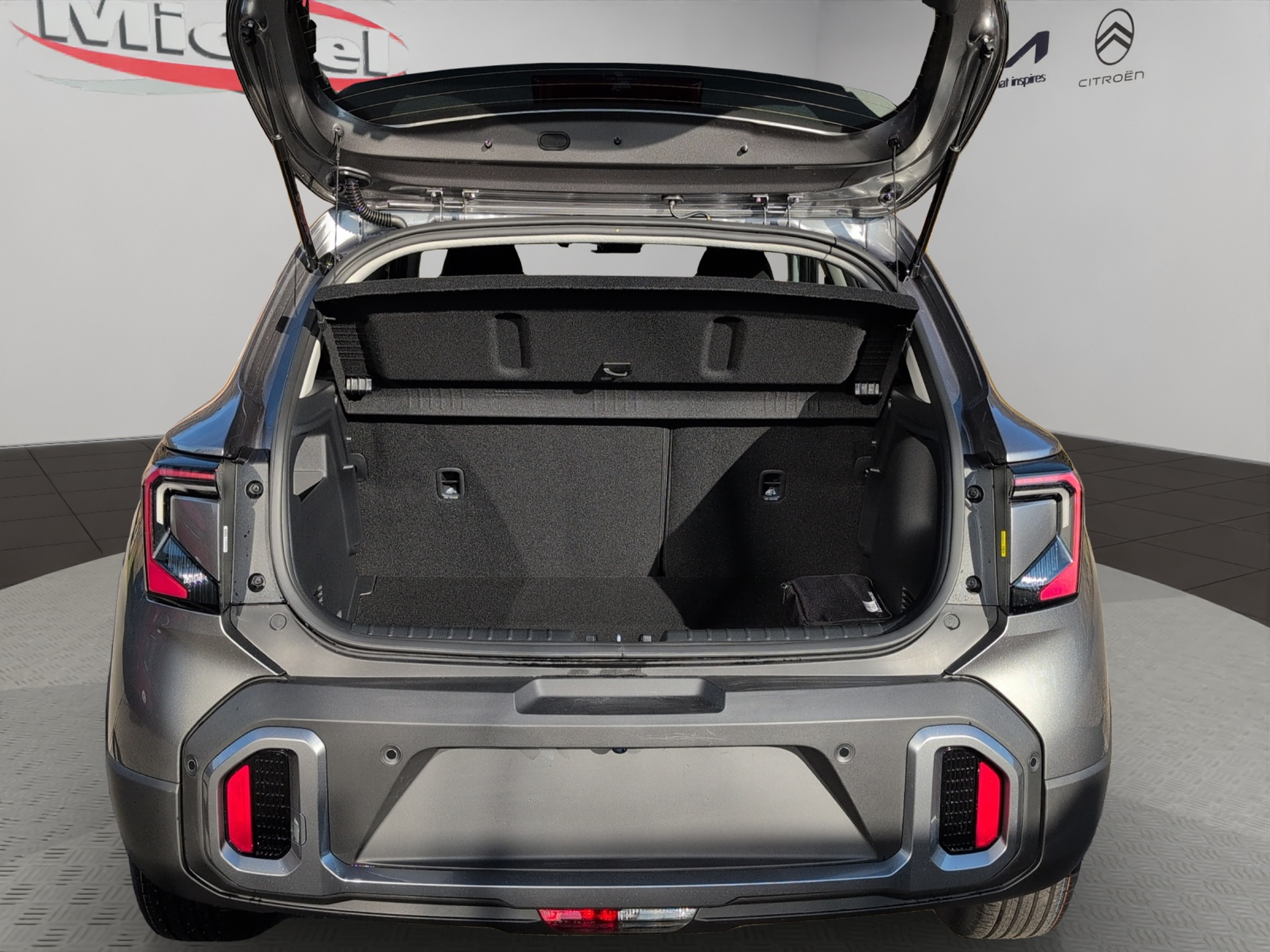 listing desktop thumbnail image 15