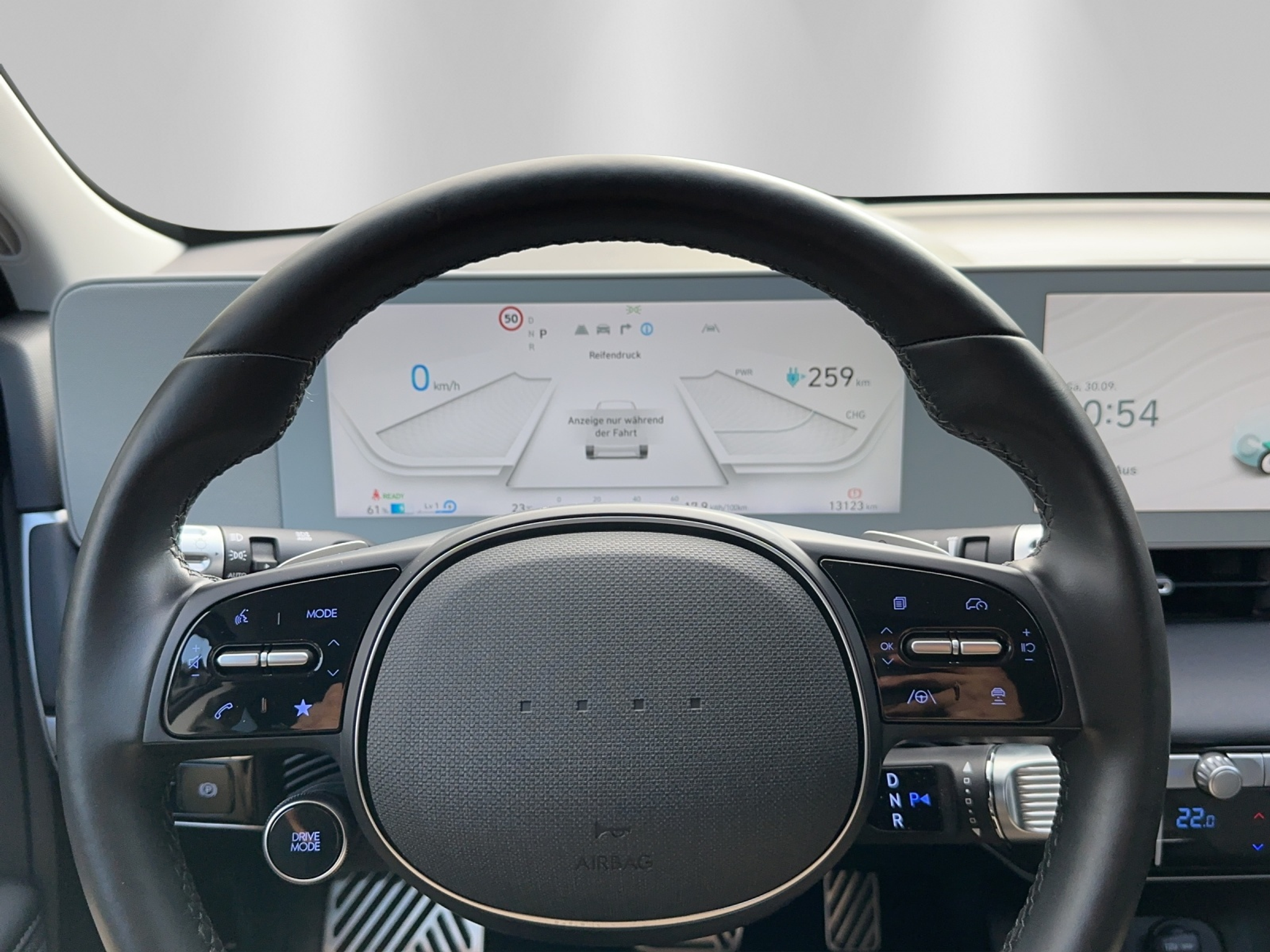 listing desktop thumbnail image 14