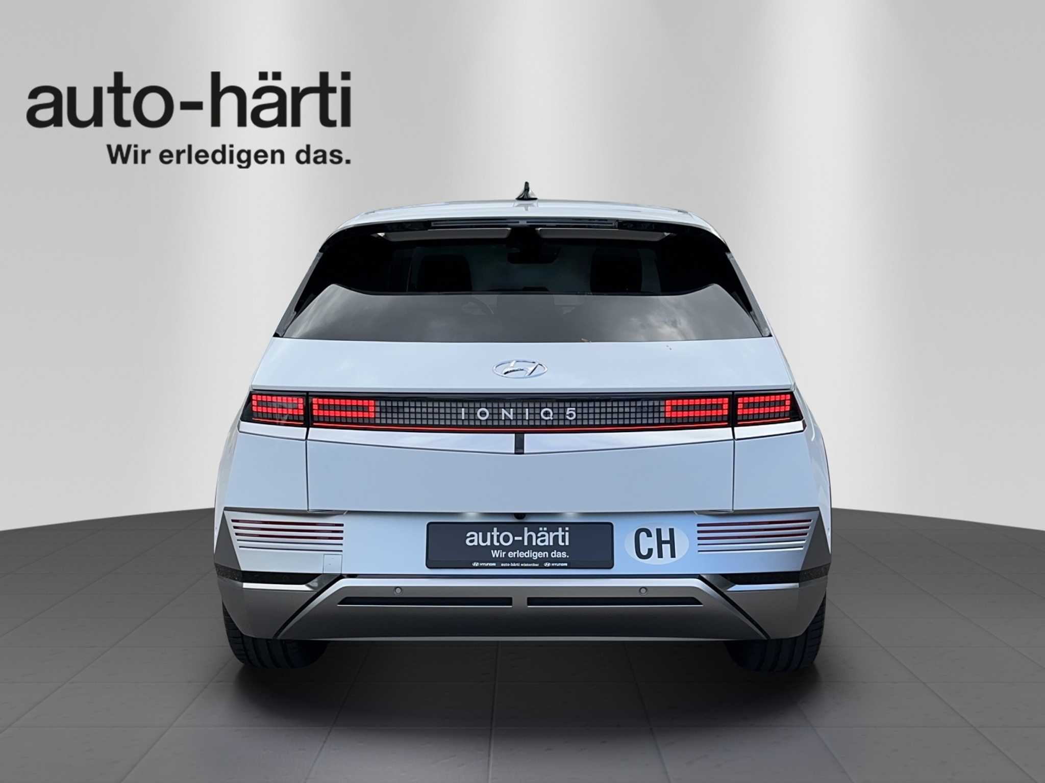 listing desktop thumbnail image 3