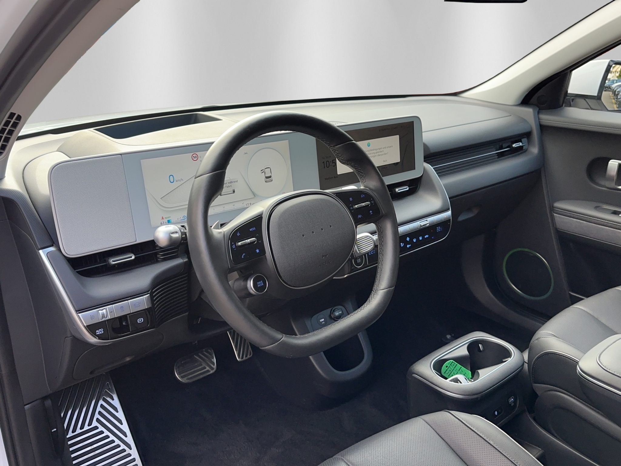 listing desktop thumbnail image 13