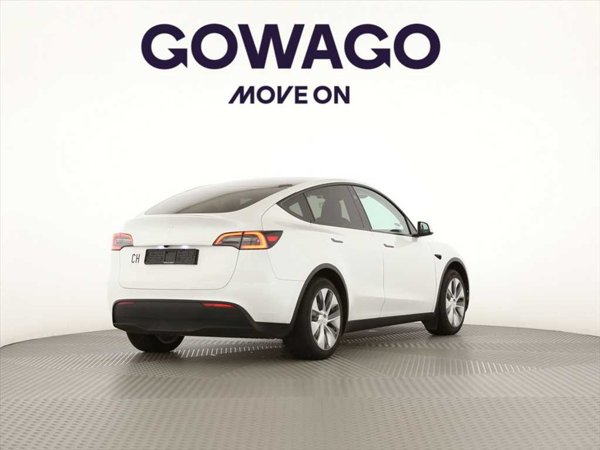 listing desktop thumbnail image 1