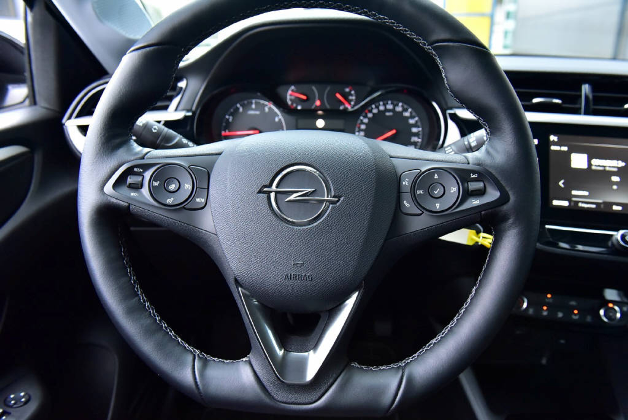 listing desktop thumbnail image 7