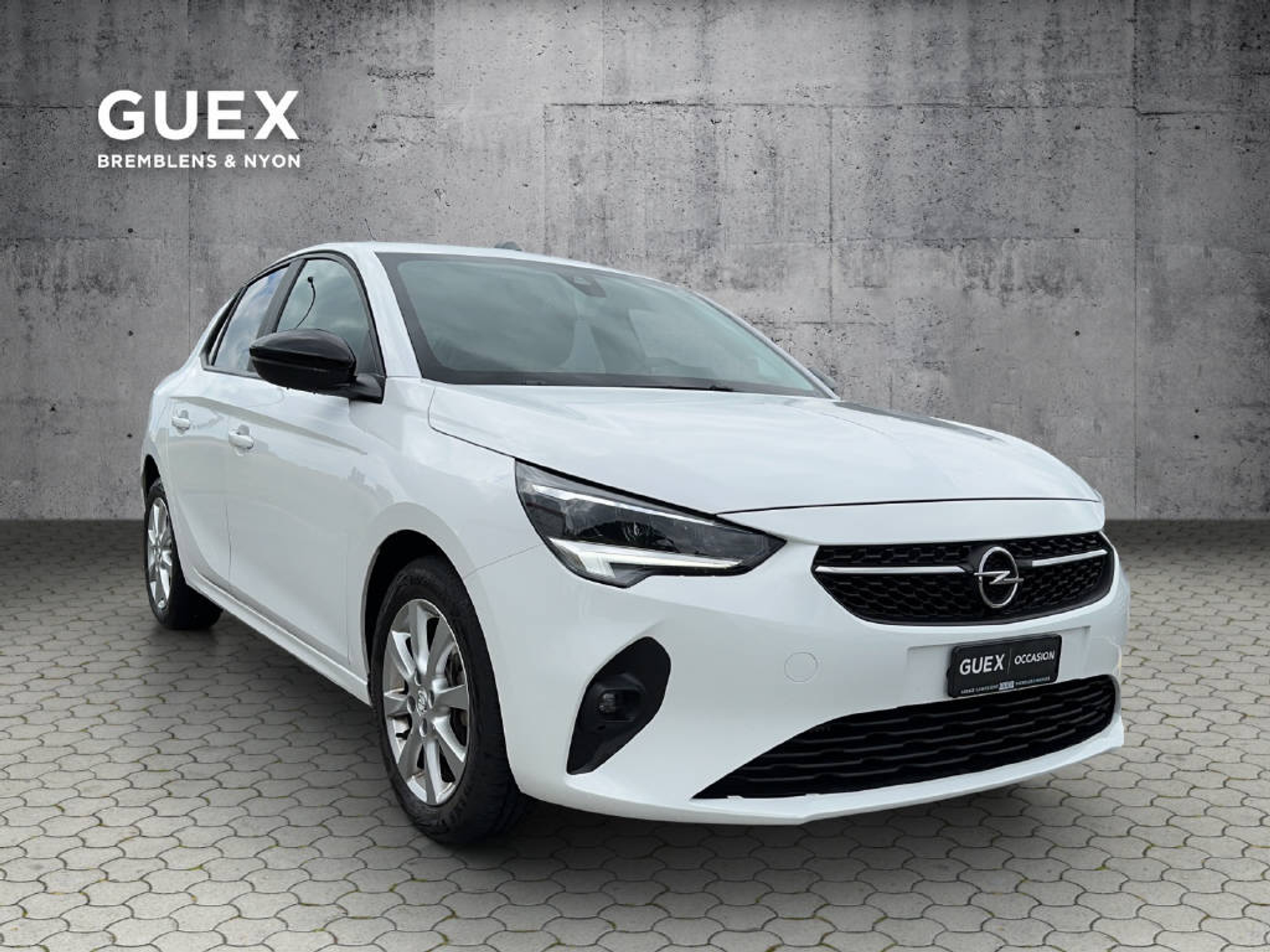 listing desktop thumbnail image 4