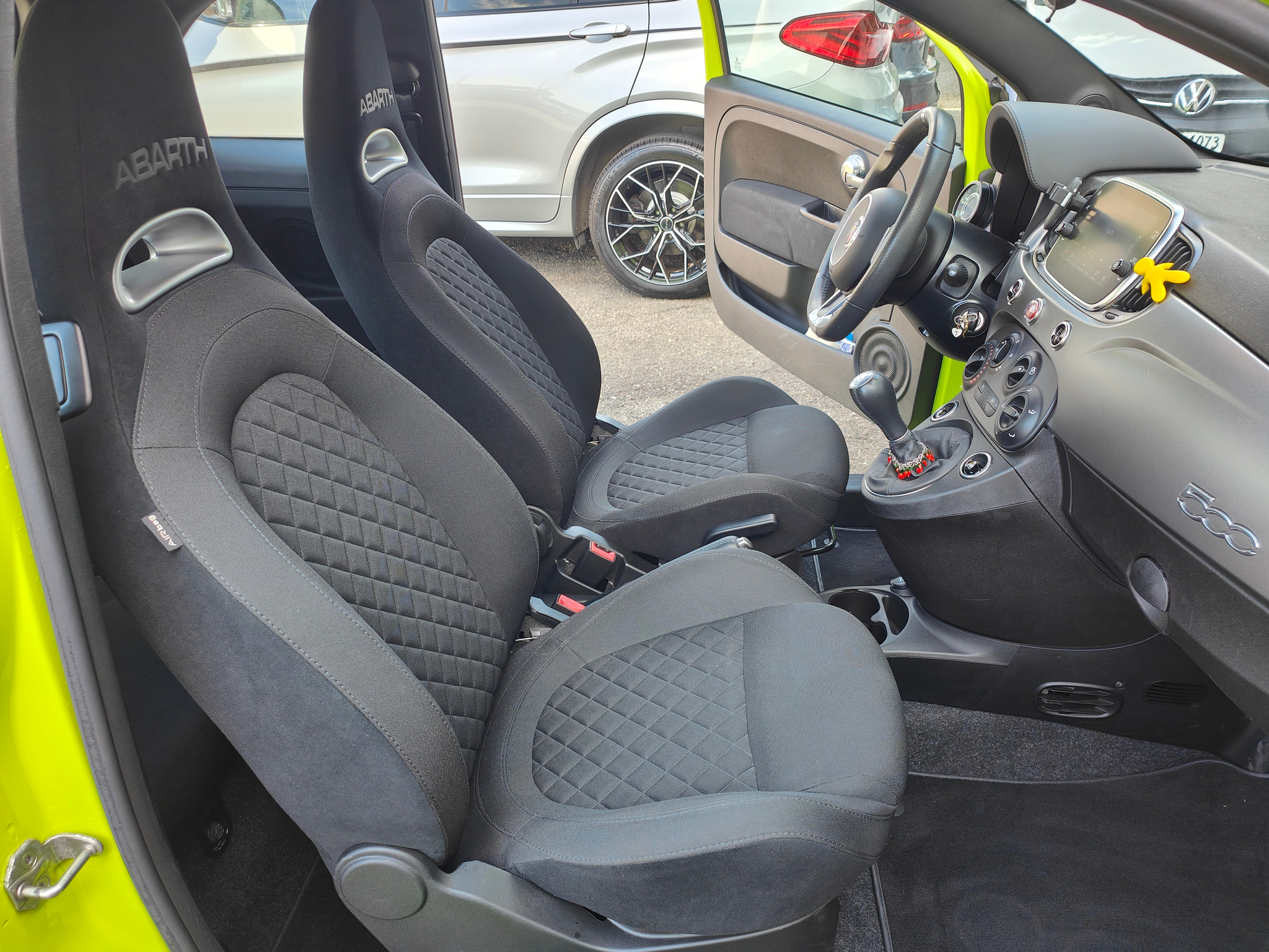 listing desktop thumbnail image 12