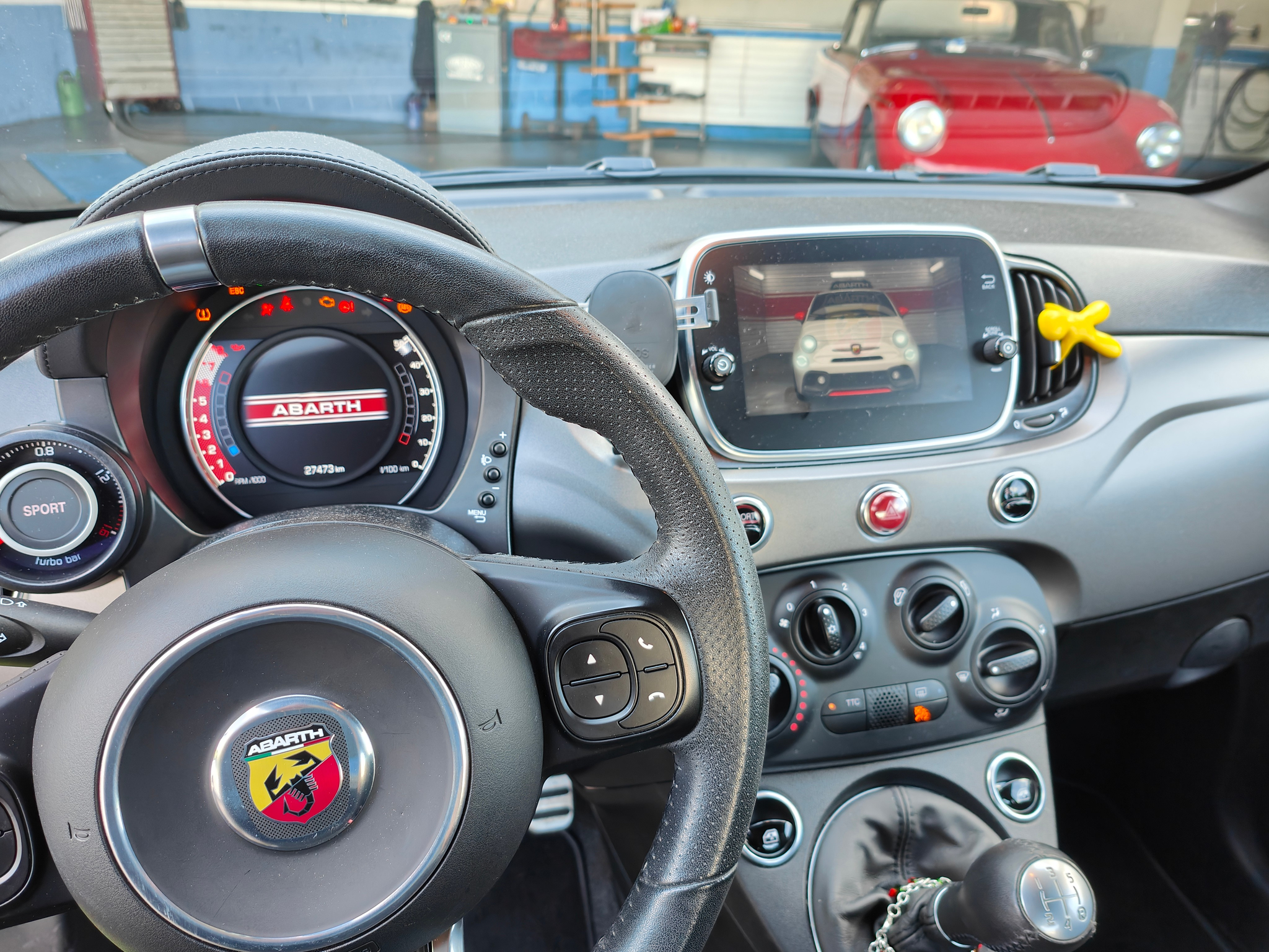 listing desktop thumbnail image 9