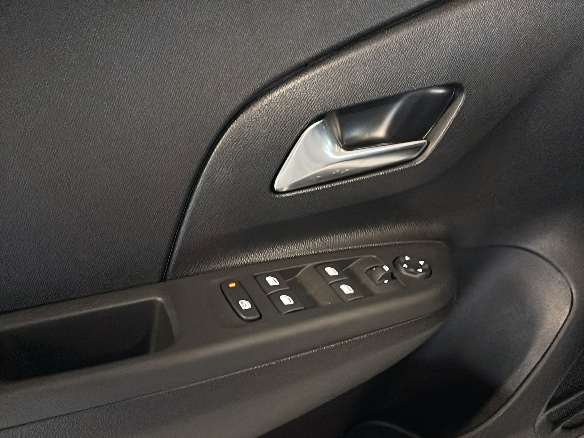 listing desktop thumbnail image 14