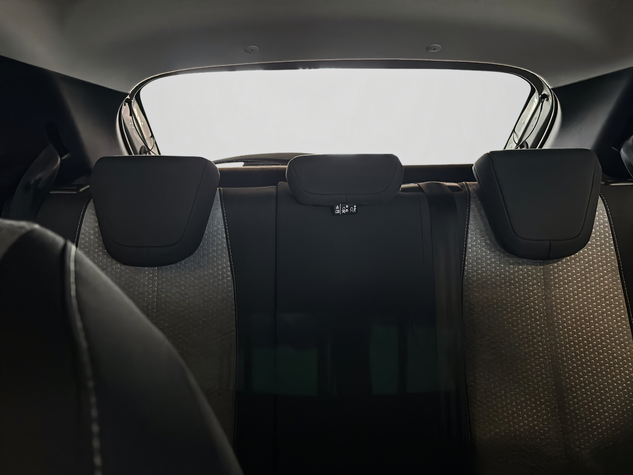 listing desktop thumbnail image 16