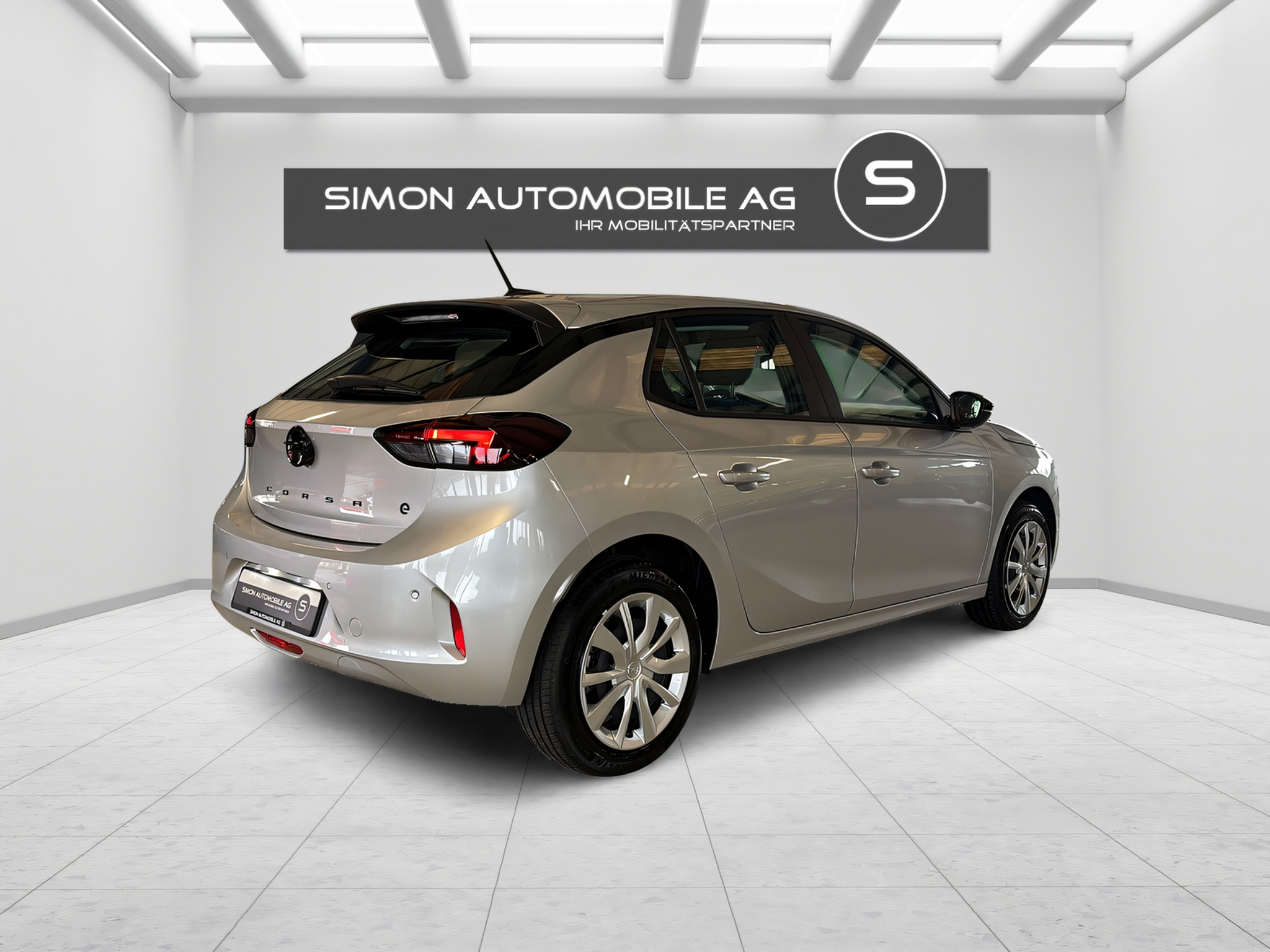 listing desktop thumbnail image 4