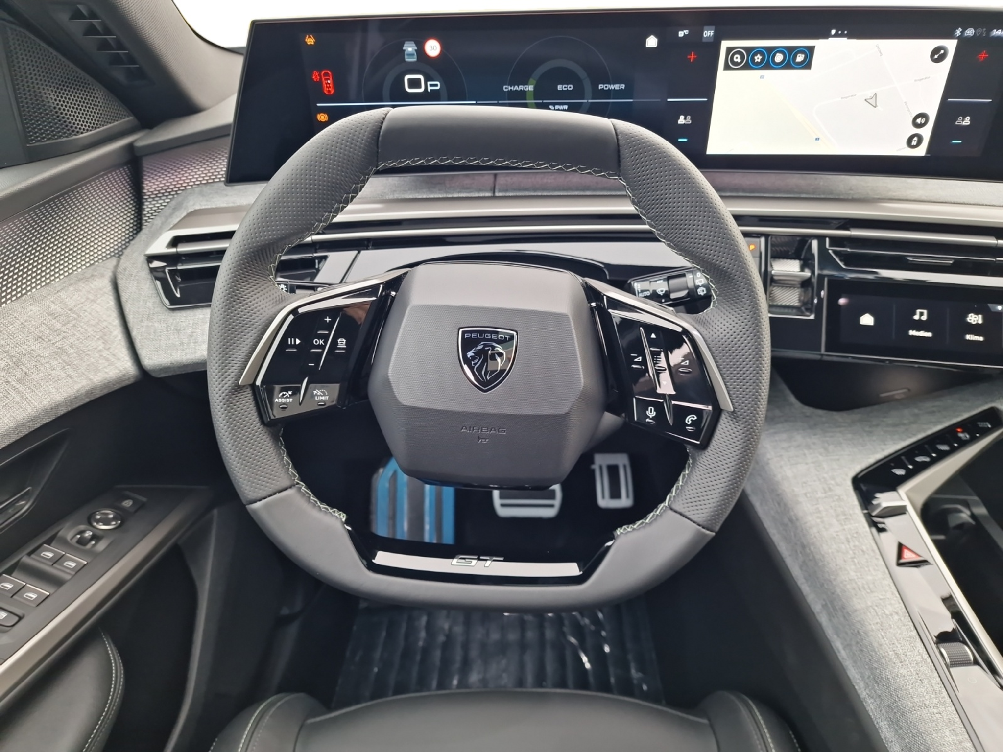 listing desktop thumbnail image 12