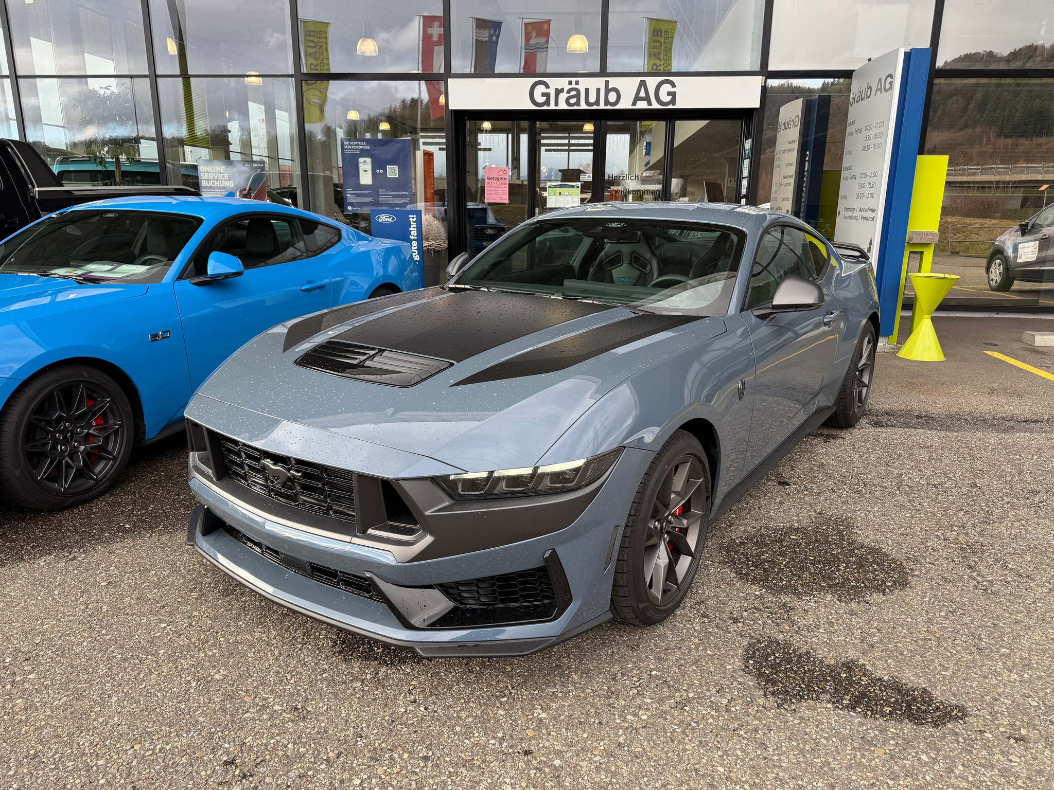 listing desktop thumbnail image 1