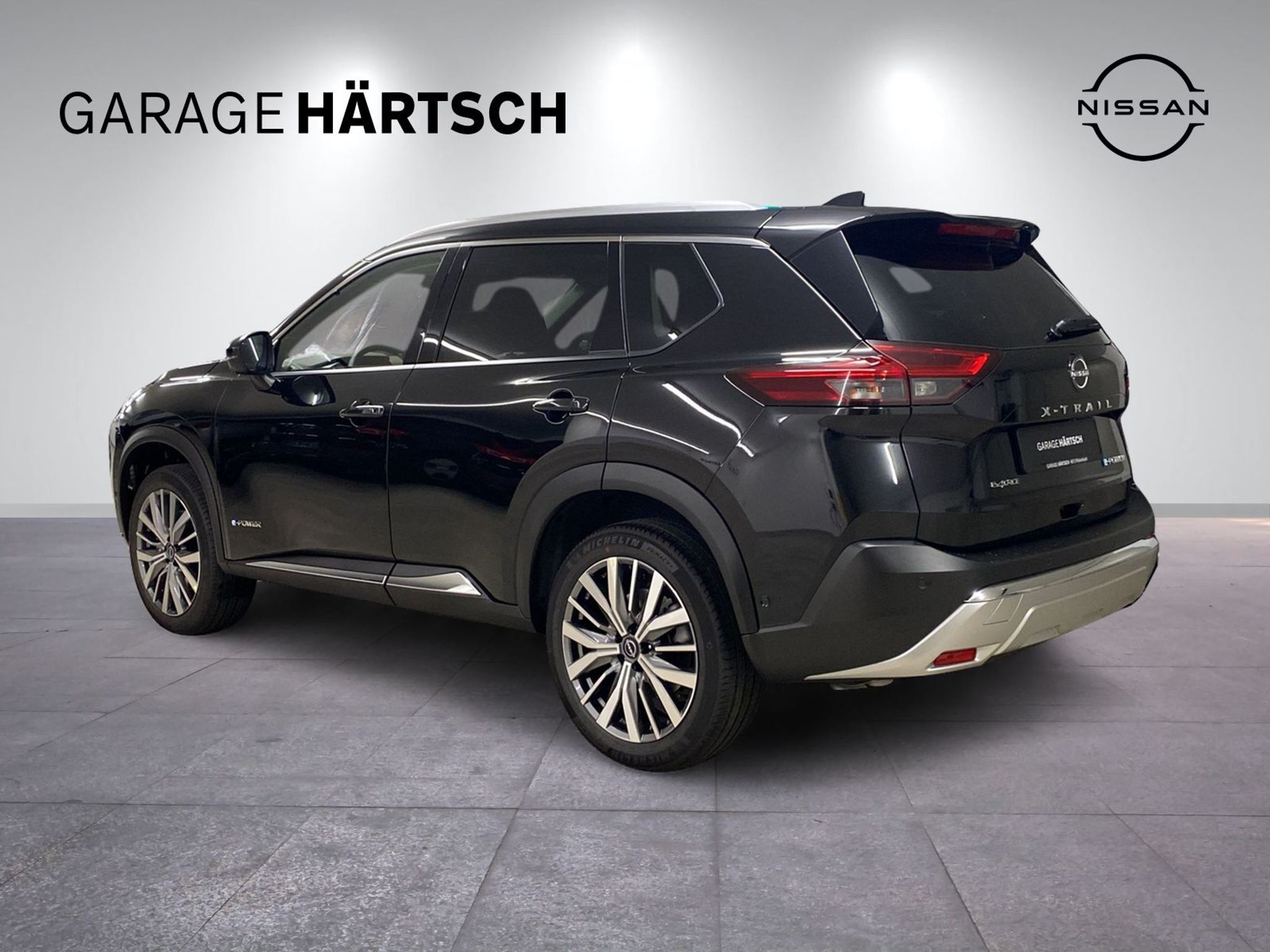 listing desktop thumbnail image 3