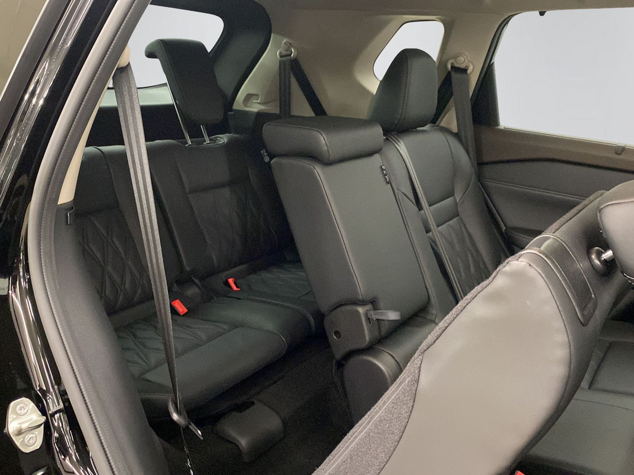 listing desktop thumbnail image 13