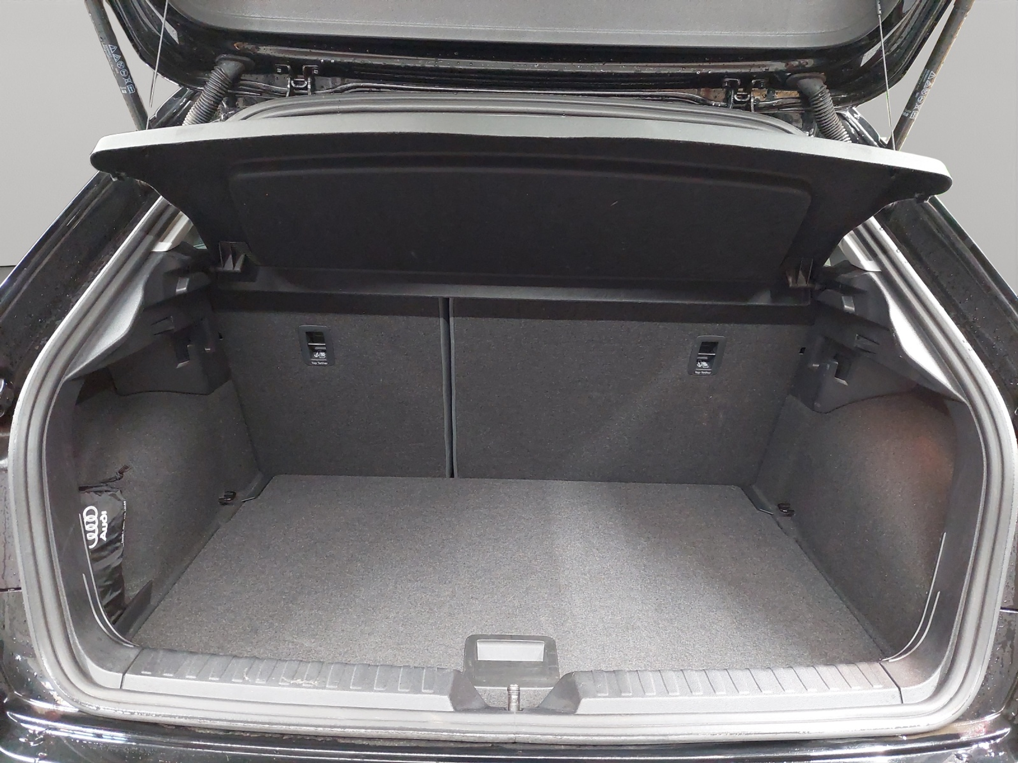 listing desktop thumbnail image 10