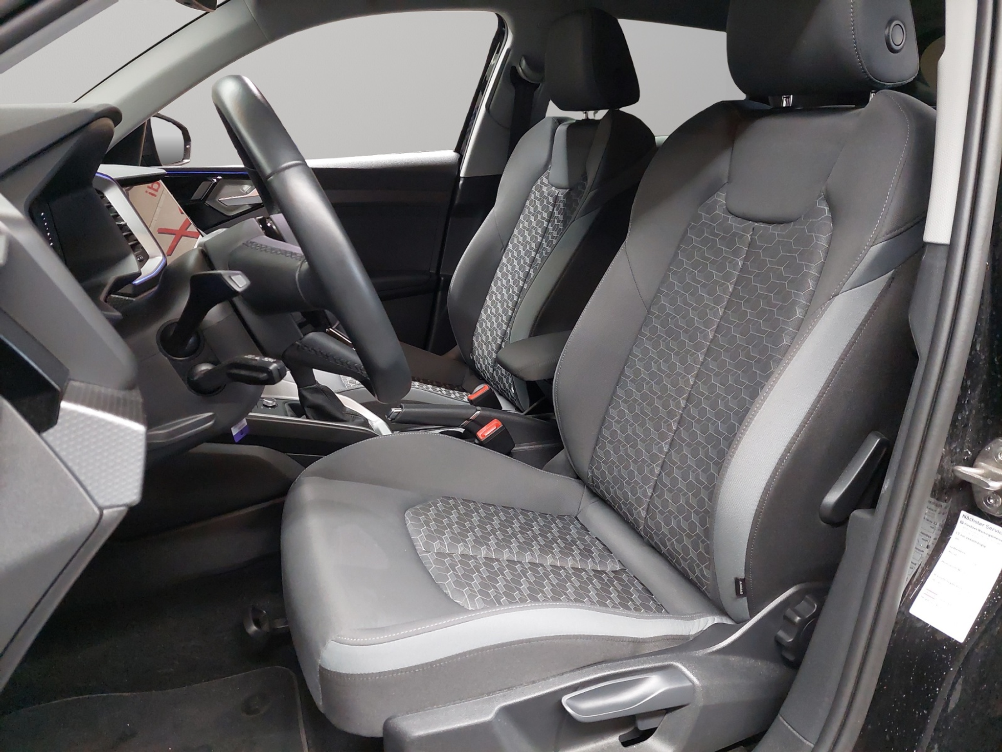 listing desktop thumbnail image 5