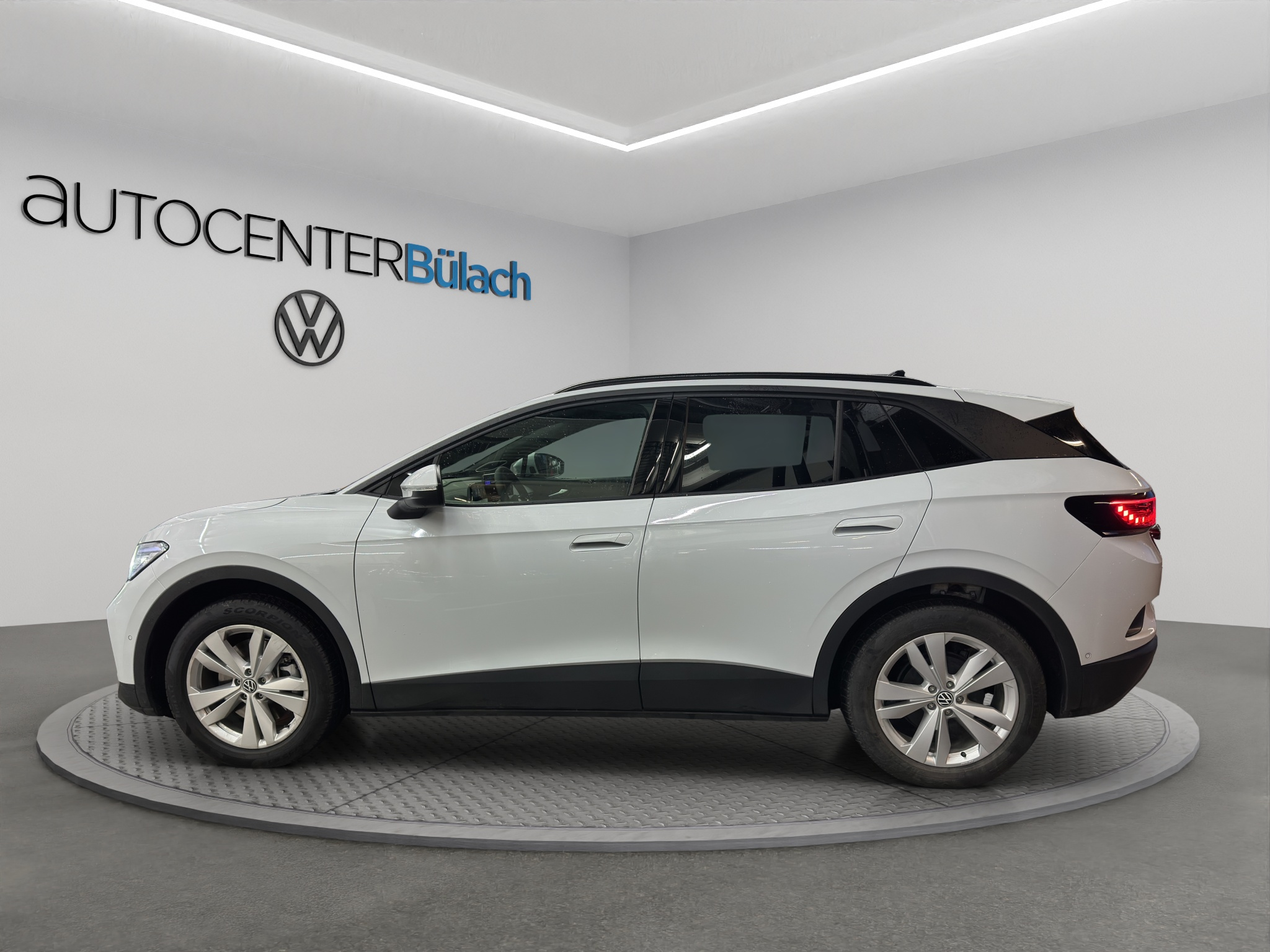 listing desktop thumbnail image 7