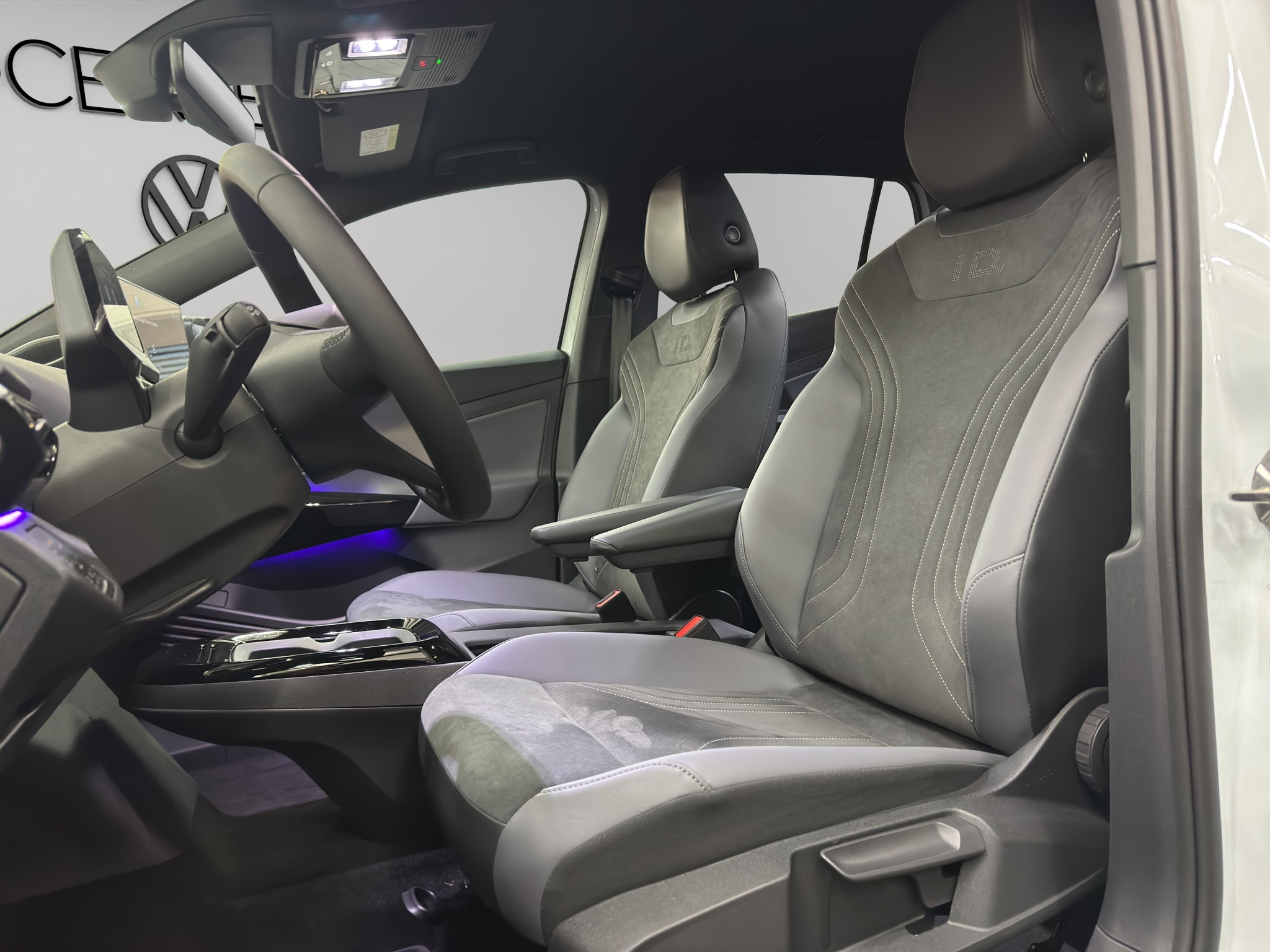 listing desktop thumbnail image 8