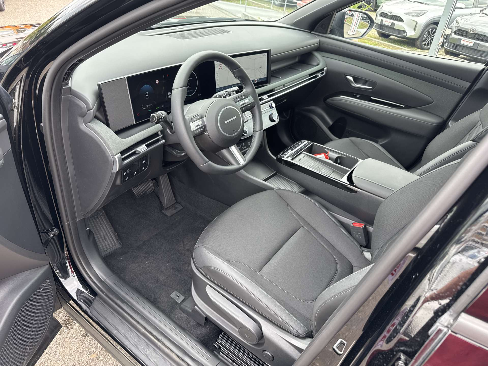 listing desktop thumbnail image 5