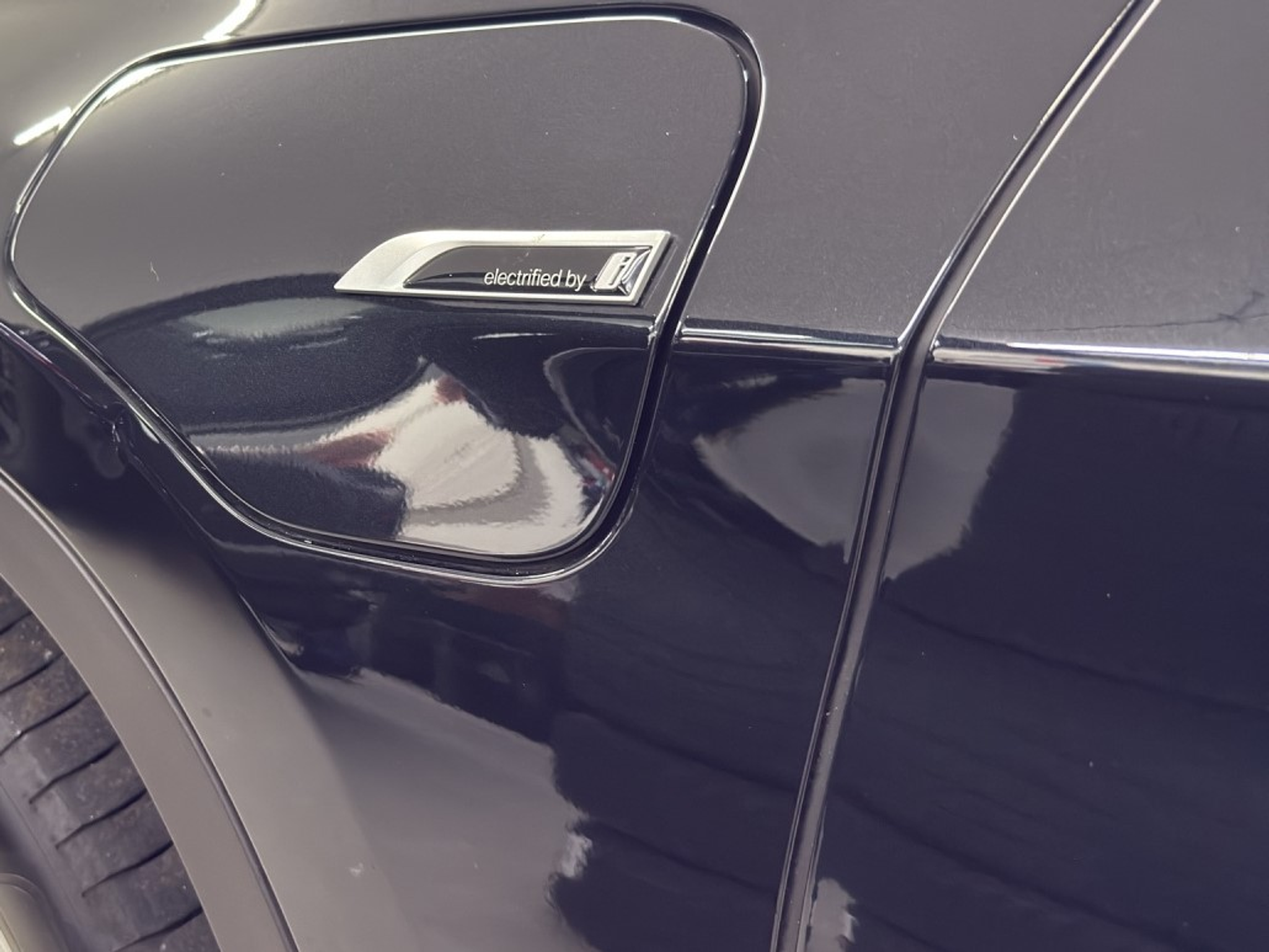 listing desktop thumbnail image 20