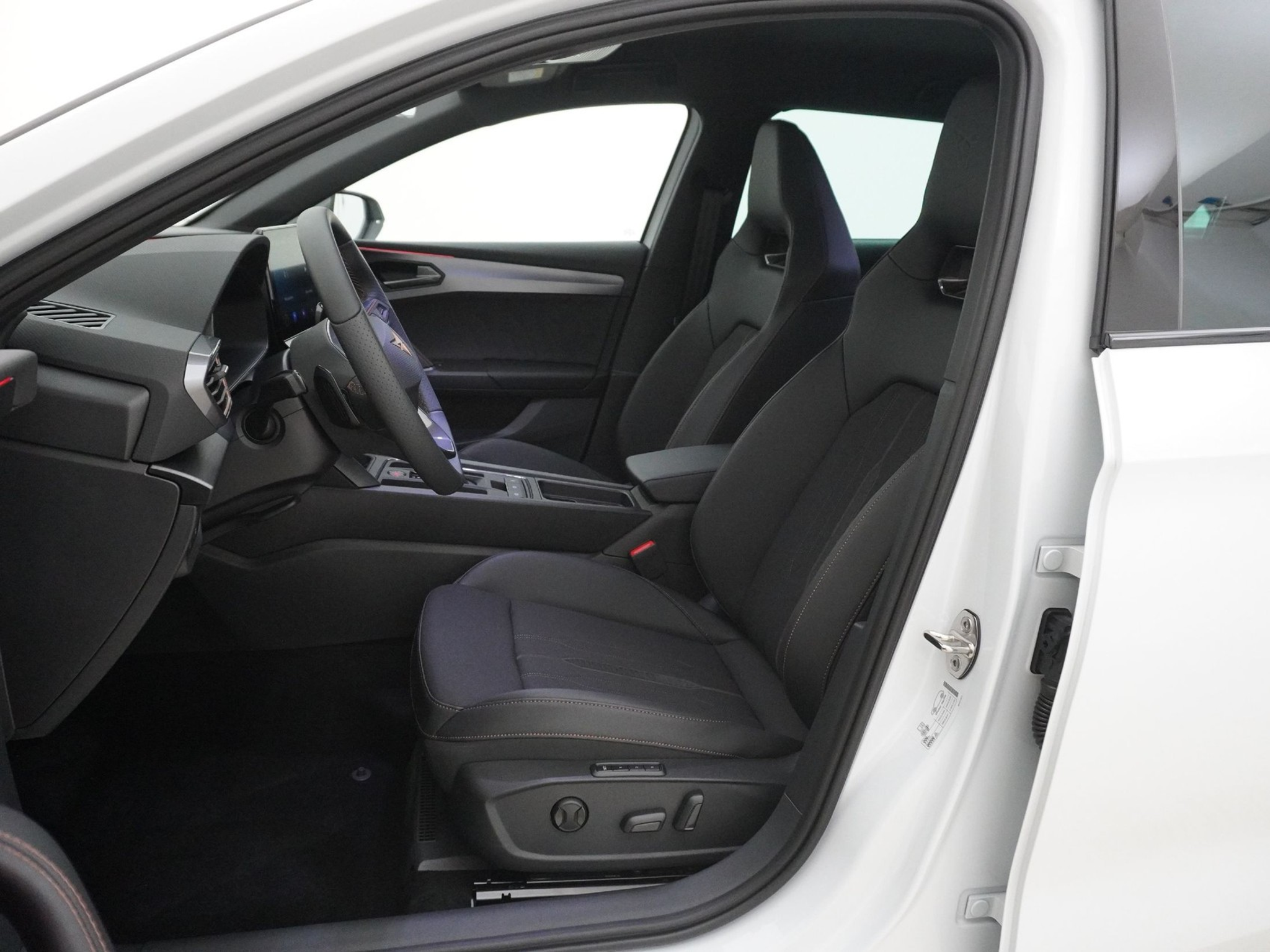 listing desktop thumbnail image 13