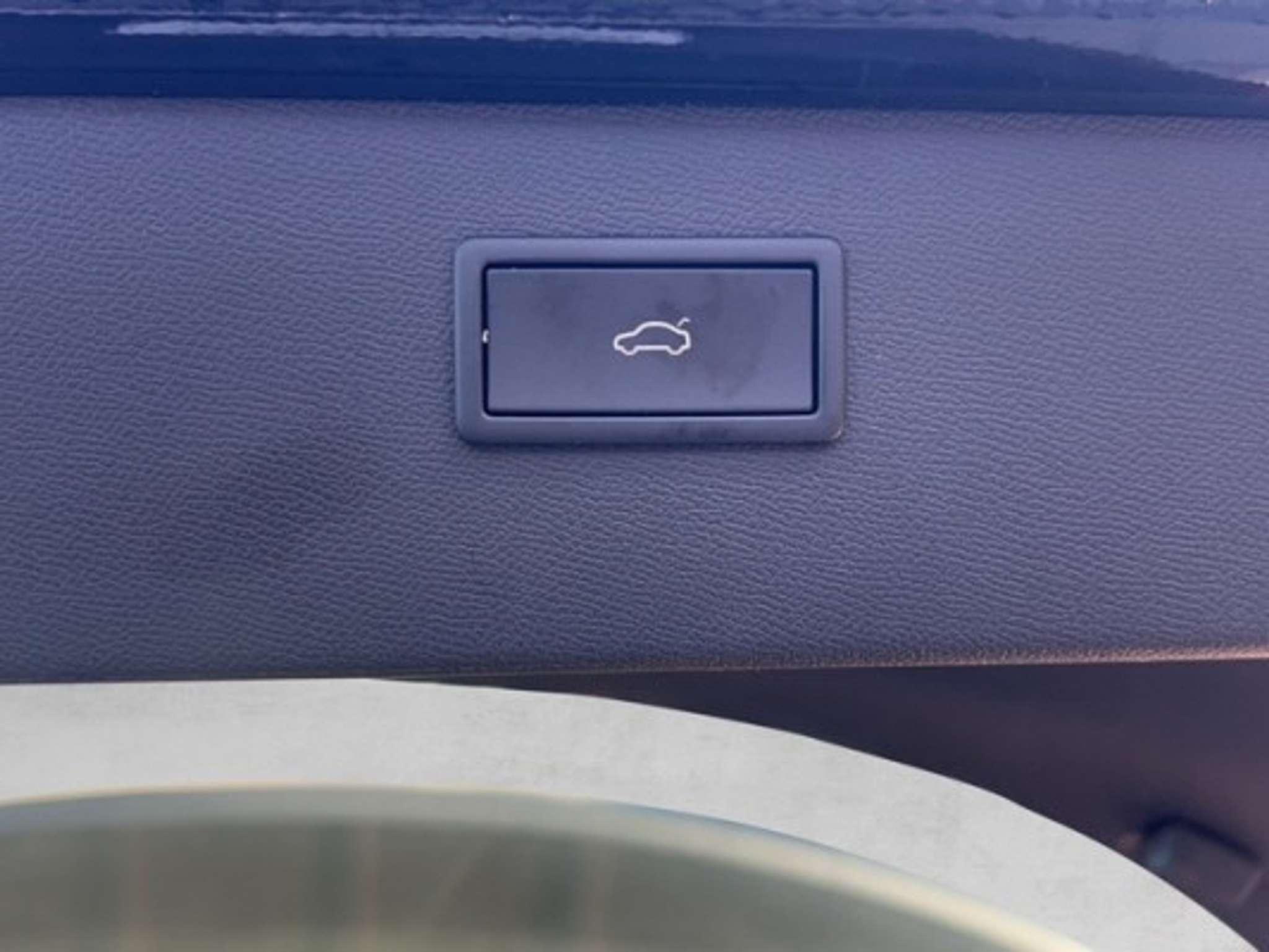 listing desktop thumbnail image 14