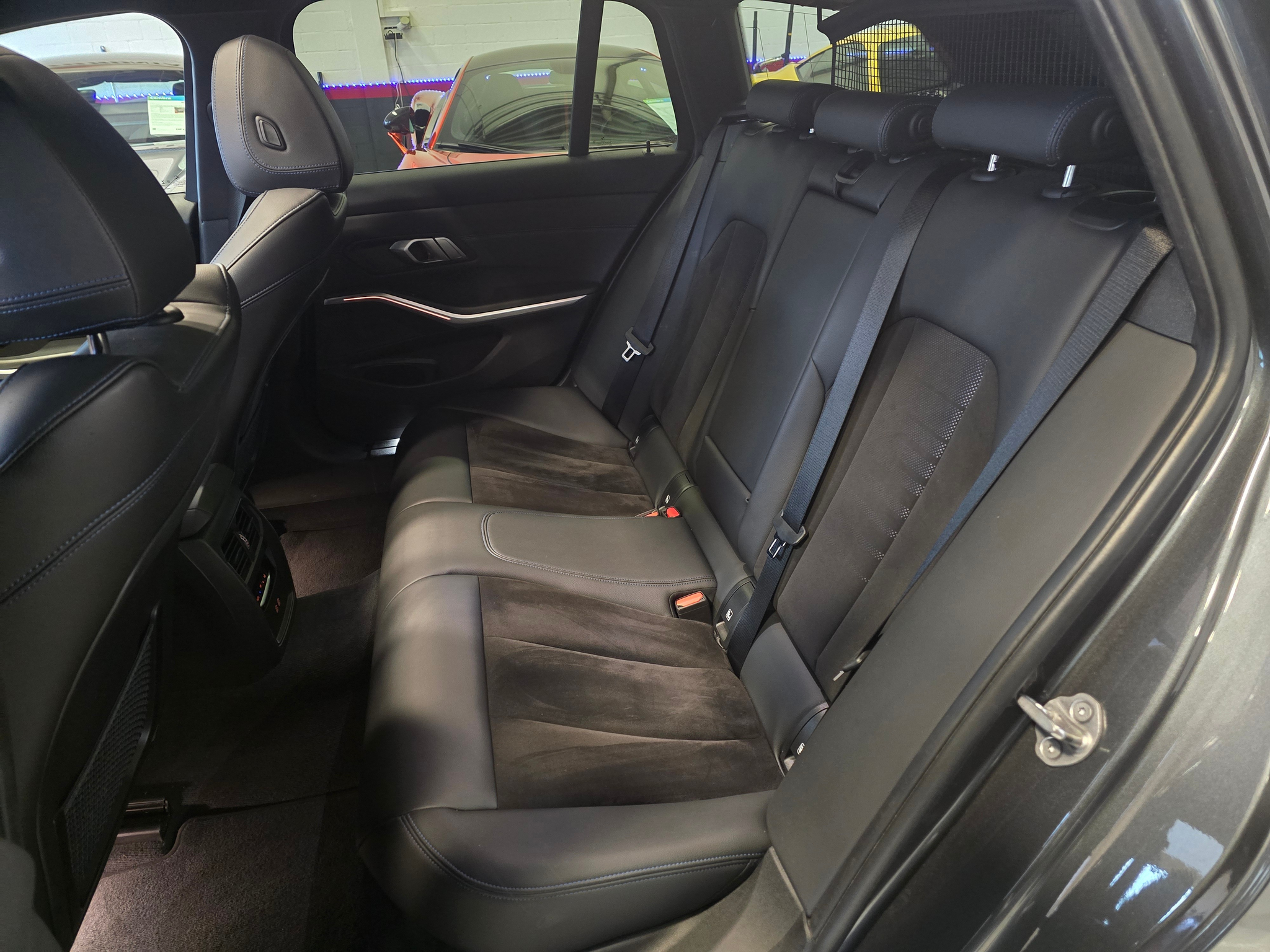 listing desktop thumbnail image 15