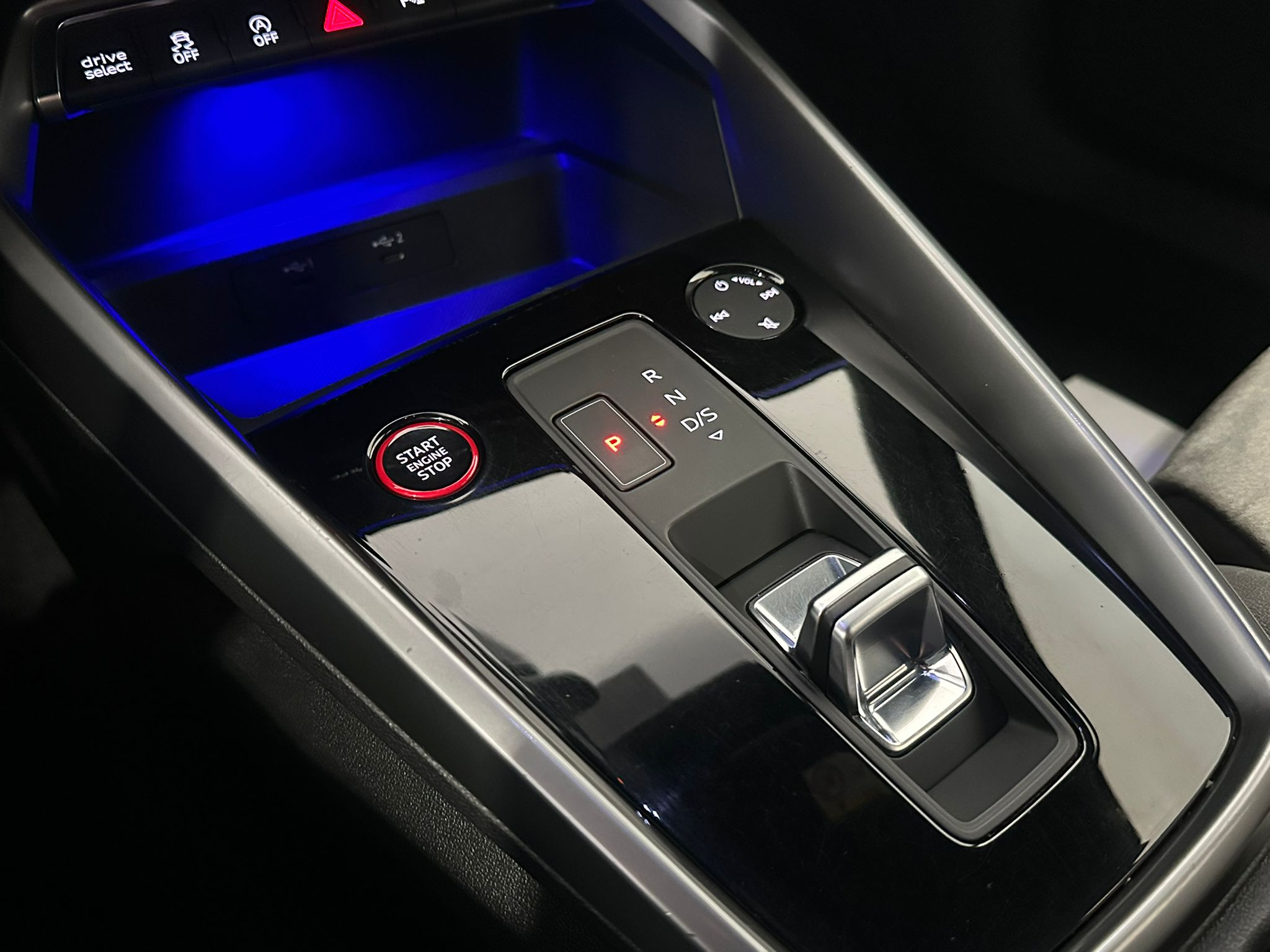 listing desktop thumbnail image 11