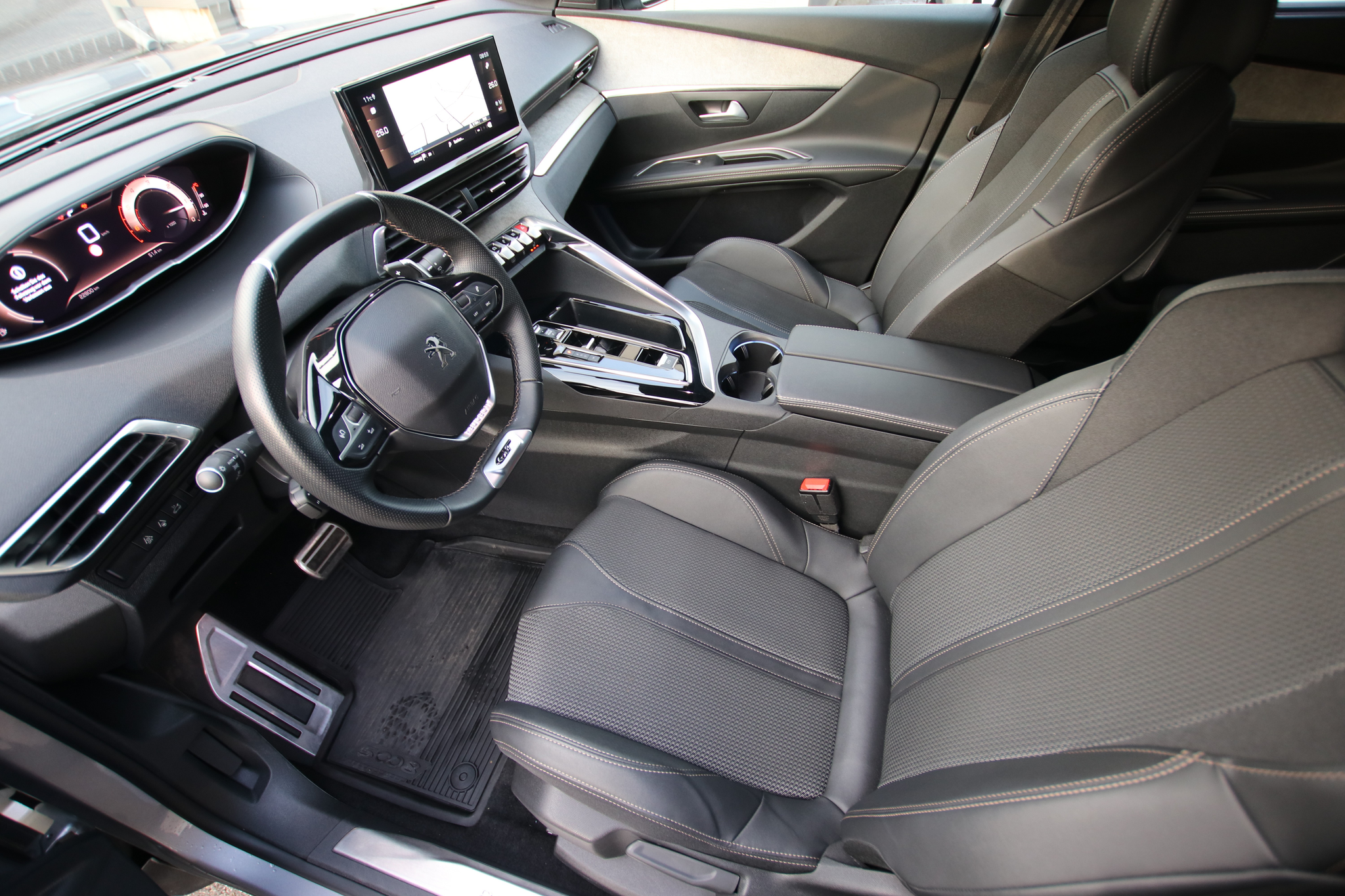 listing desktop thumbnail image 11